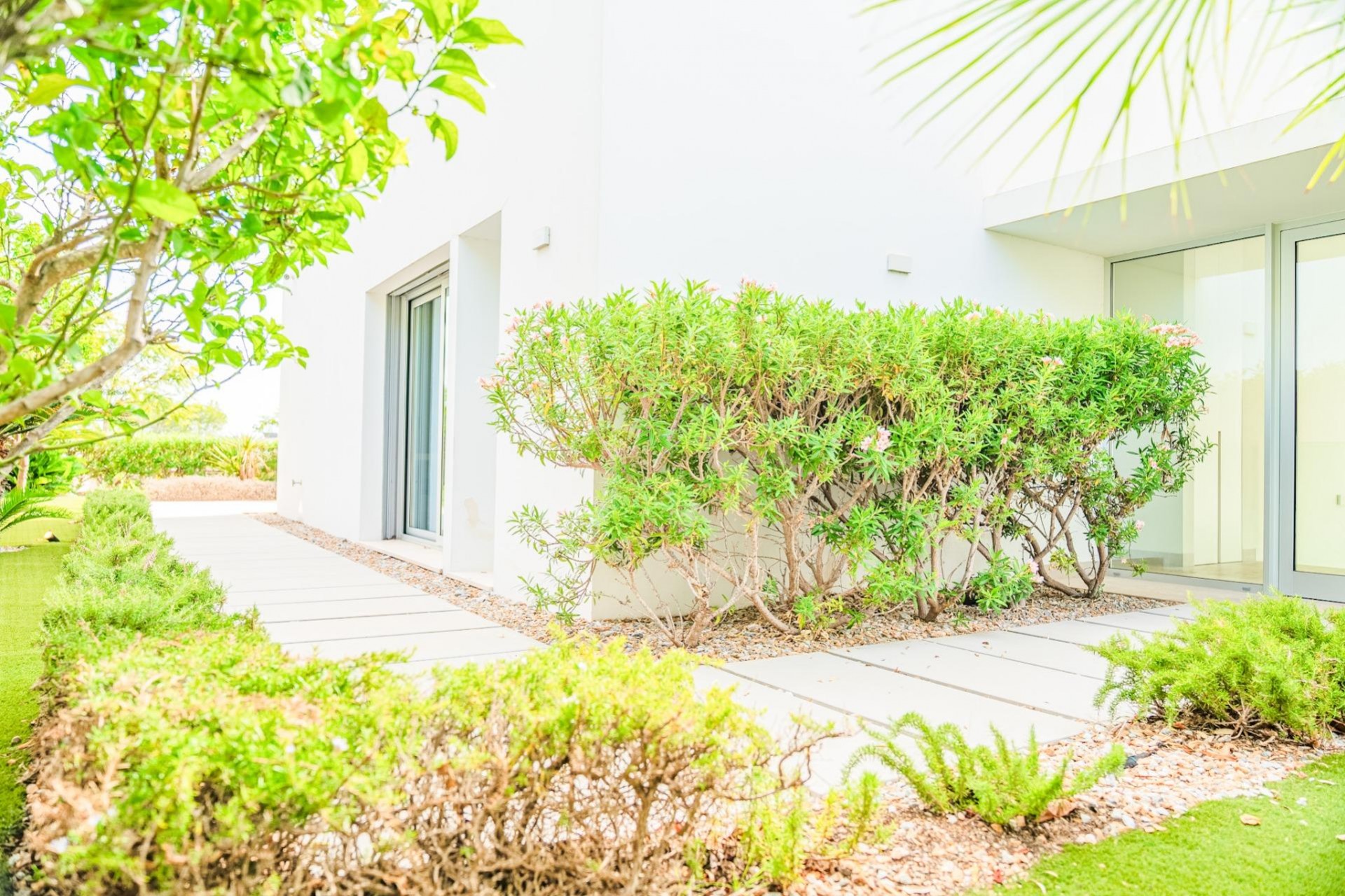 Återförsäljning - Villa -
Orihuela - Las Colinas Golf