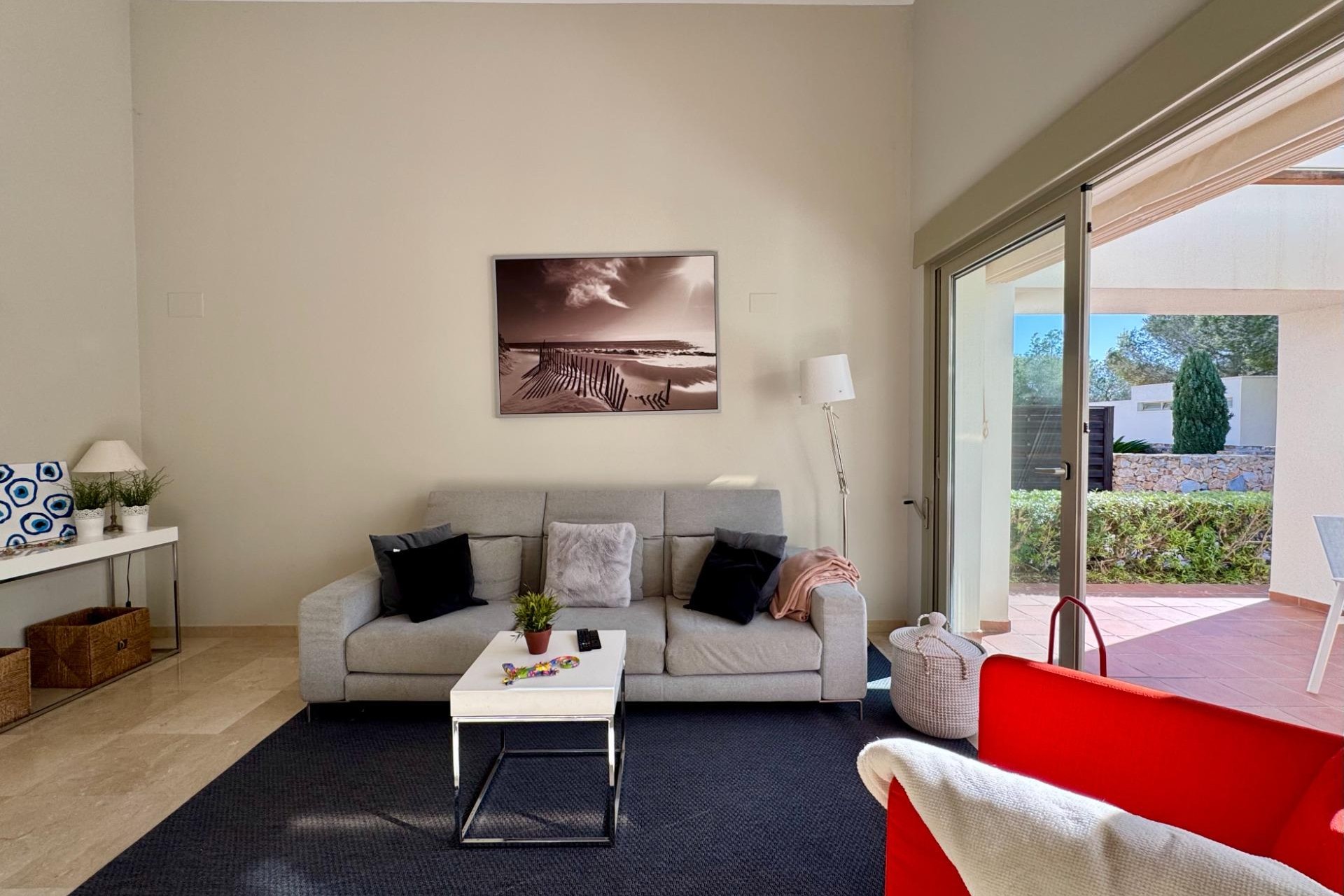 Återförsäljning - Villa -
Orihuela - Las Colinas Golf