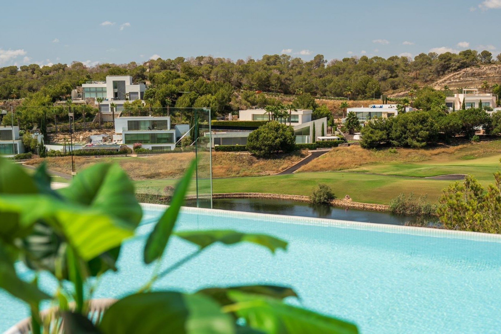 Återförsäljning - Villa -
Orihuela - Las Colinas Golf