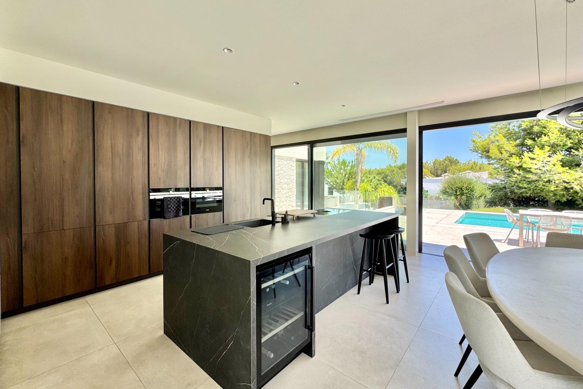 Återförsäljning - Villa -
Orihuela - Las Colinas Golf