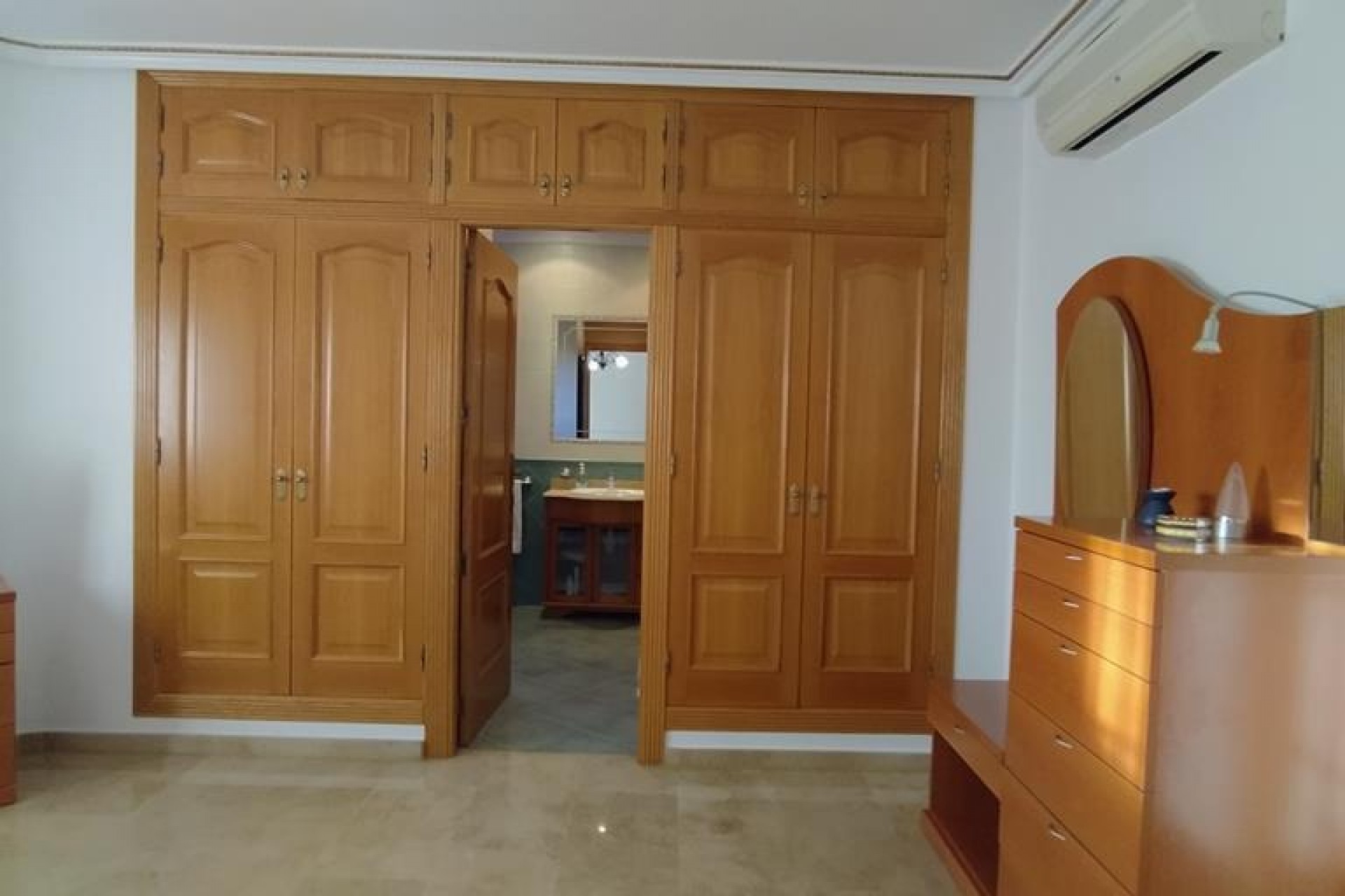 Återförsäljning - Villa -
Orihuela - LOS DESEMPARADOS