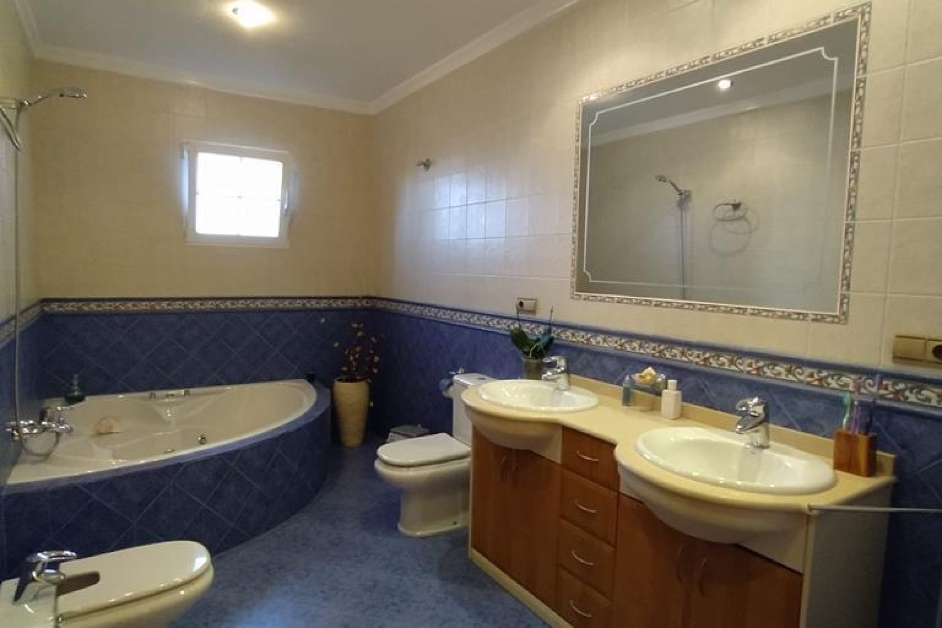 Återförsäljning - Villa -
Orihuela - LOS DESEMPARADOS