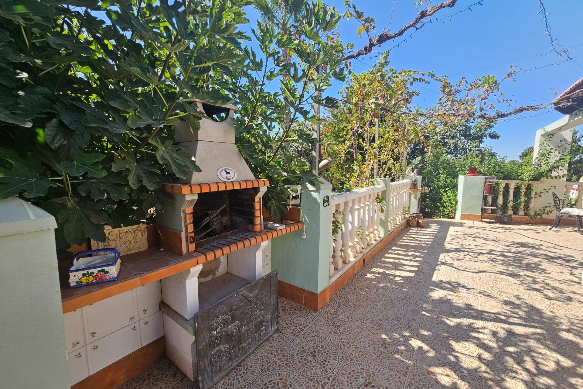 Återförsäljning - Villa -
Orihuela - Molins-campaneta-san Bartolomé