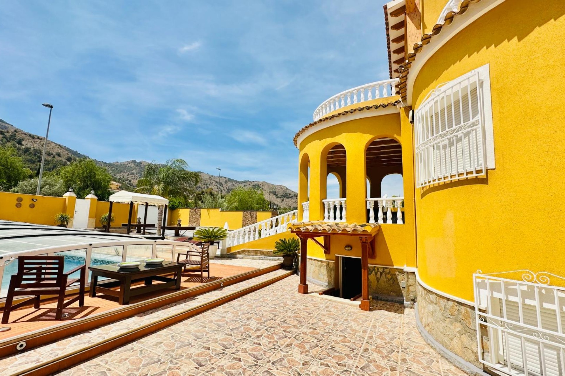 Återförsäljning - Villa -
Orihuela - Urb. Montepinar