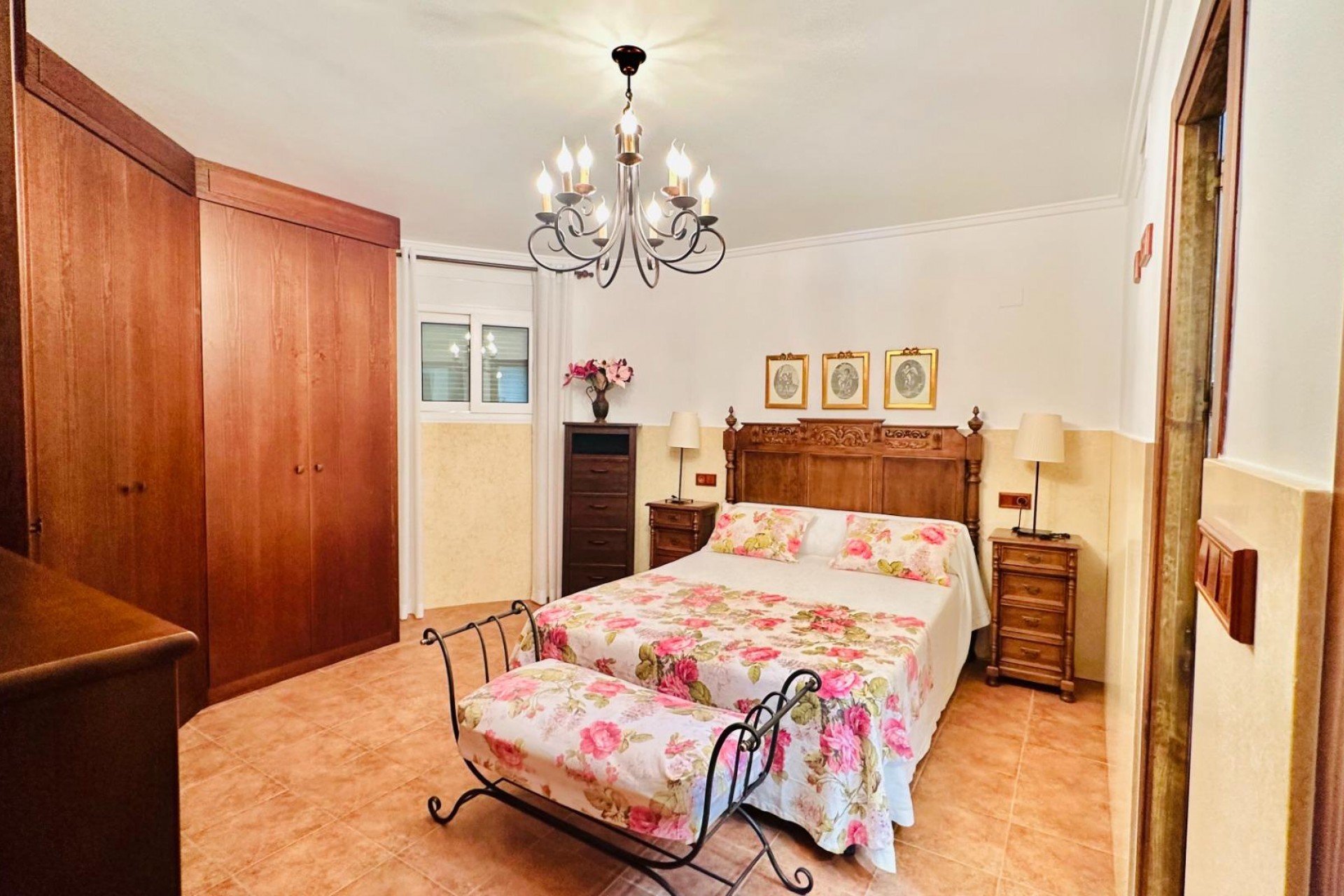 Återförsäljning - Villa -
Orihuela - Urb. Montepinar