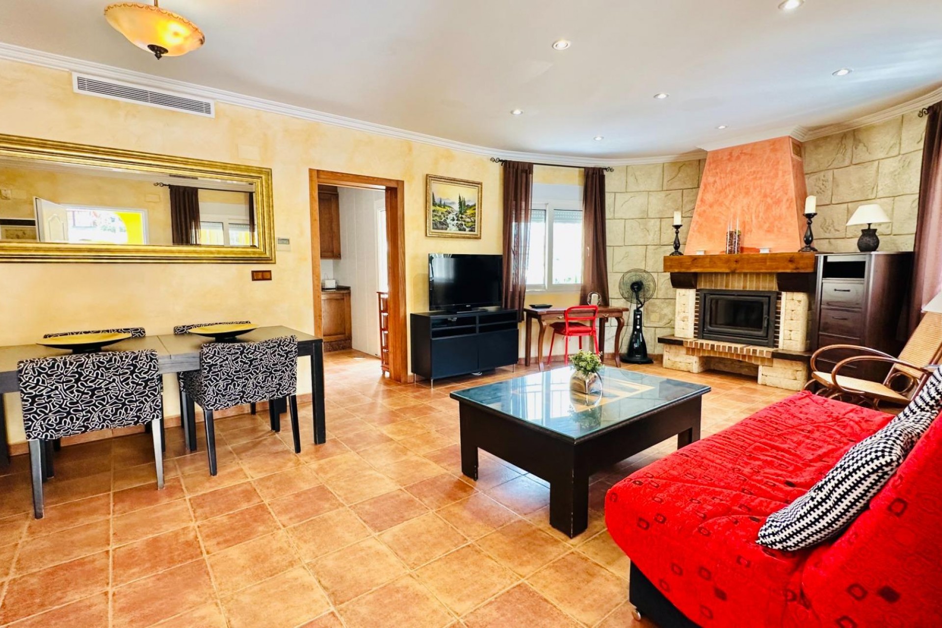 Återförsäljning - Villa -
Orihuela - Urb. Montepinar
