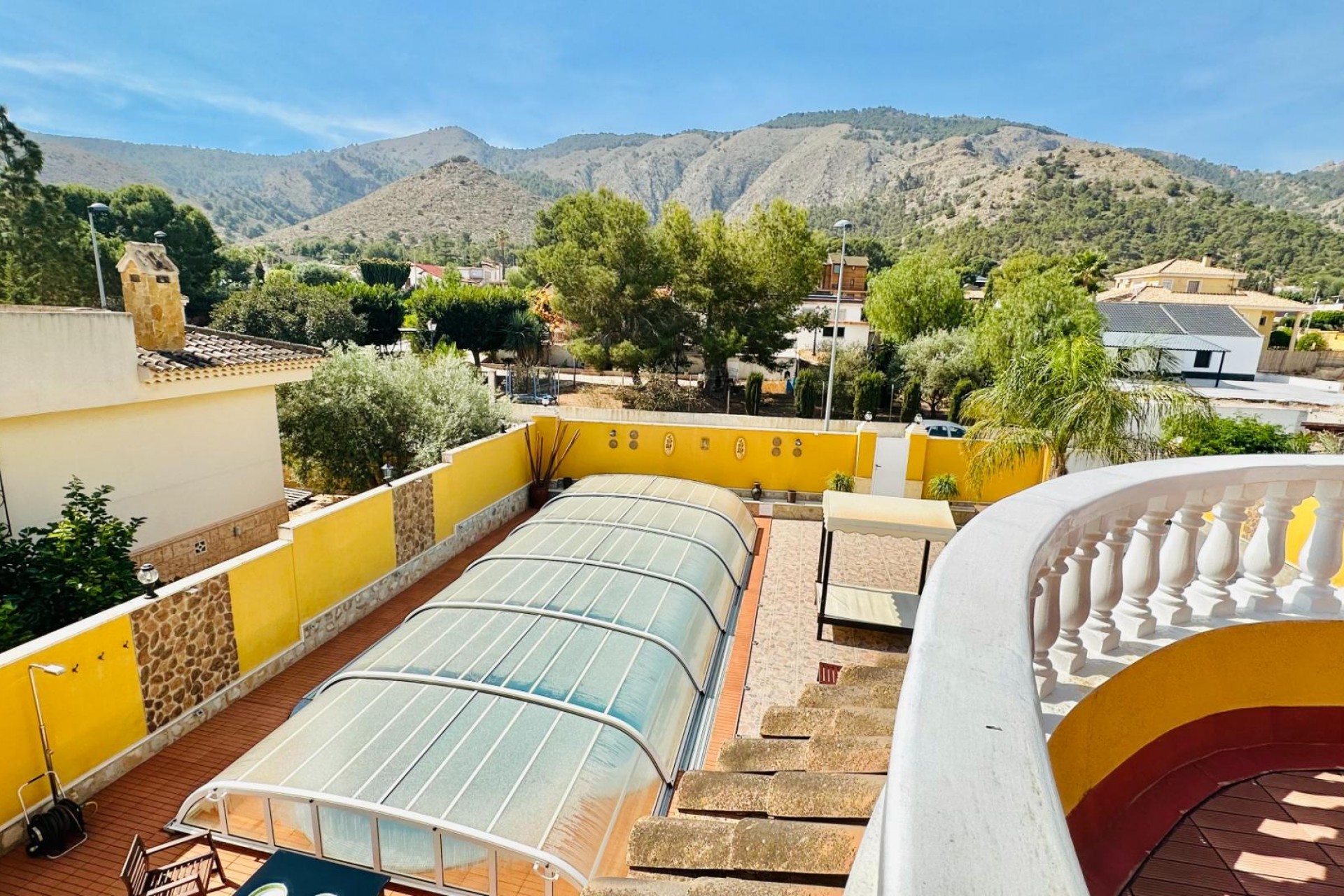 Återförsäljning - Villa -
Orihuela - Urb. Montepinar