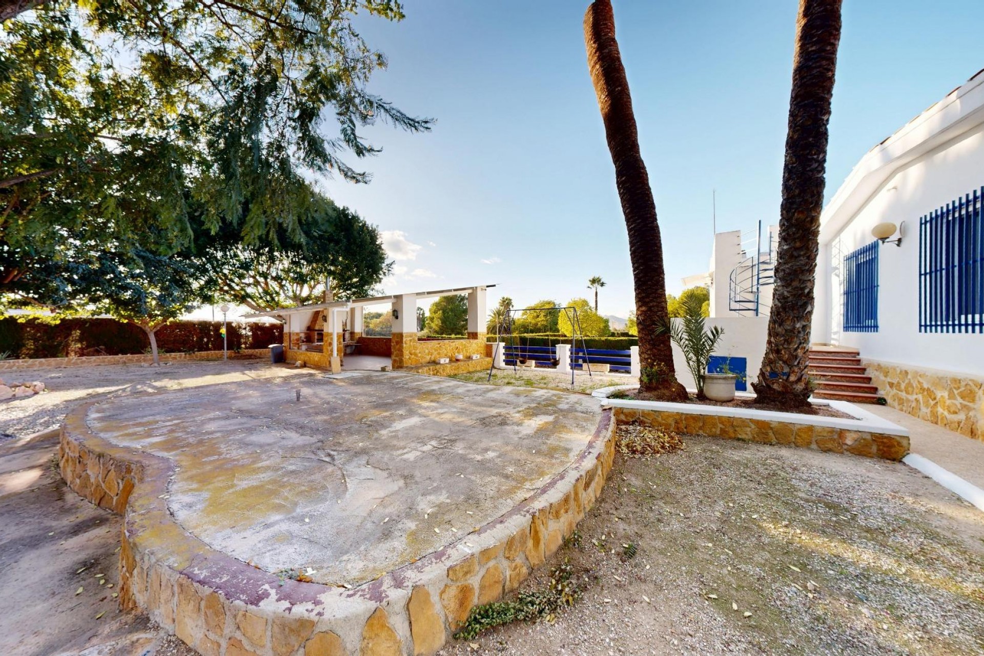 Återförsäljning - Villa -
Orihuela