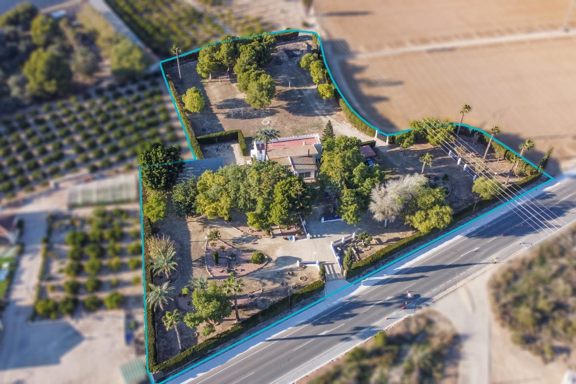 Återförsäljning - Villa -
Orihuela