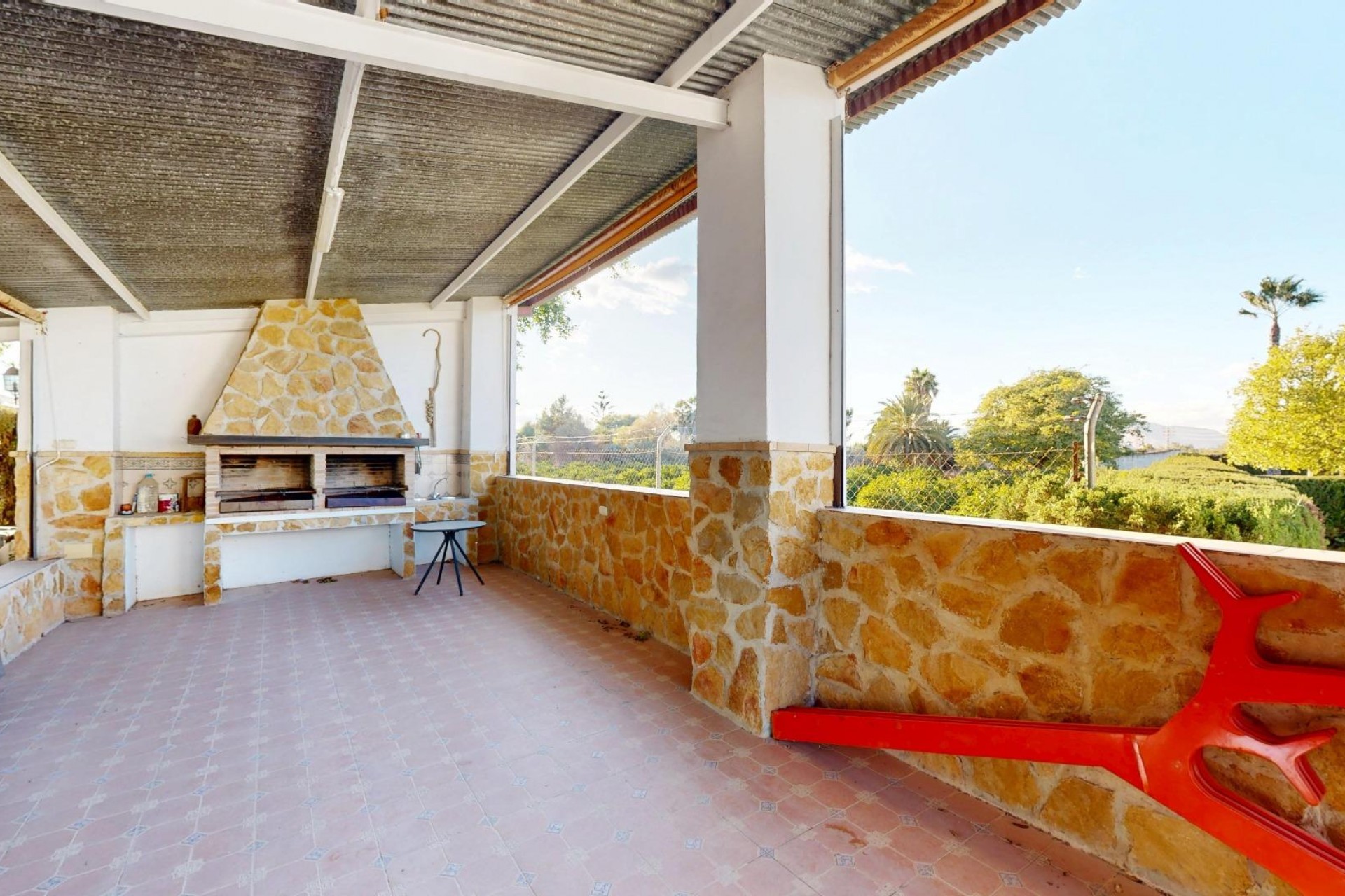 Återförsäljning - Villa -
Orihuela