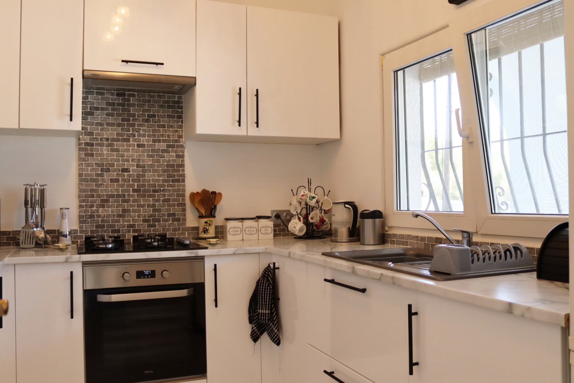 Återförsäljning - Villa -
Parcent - Inland