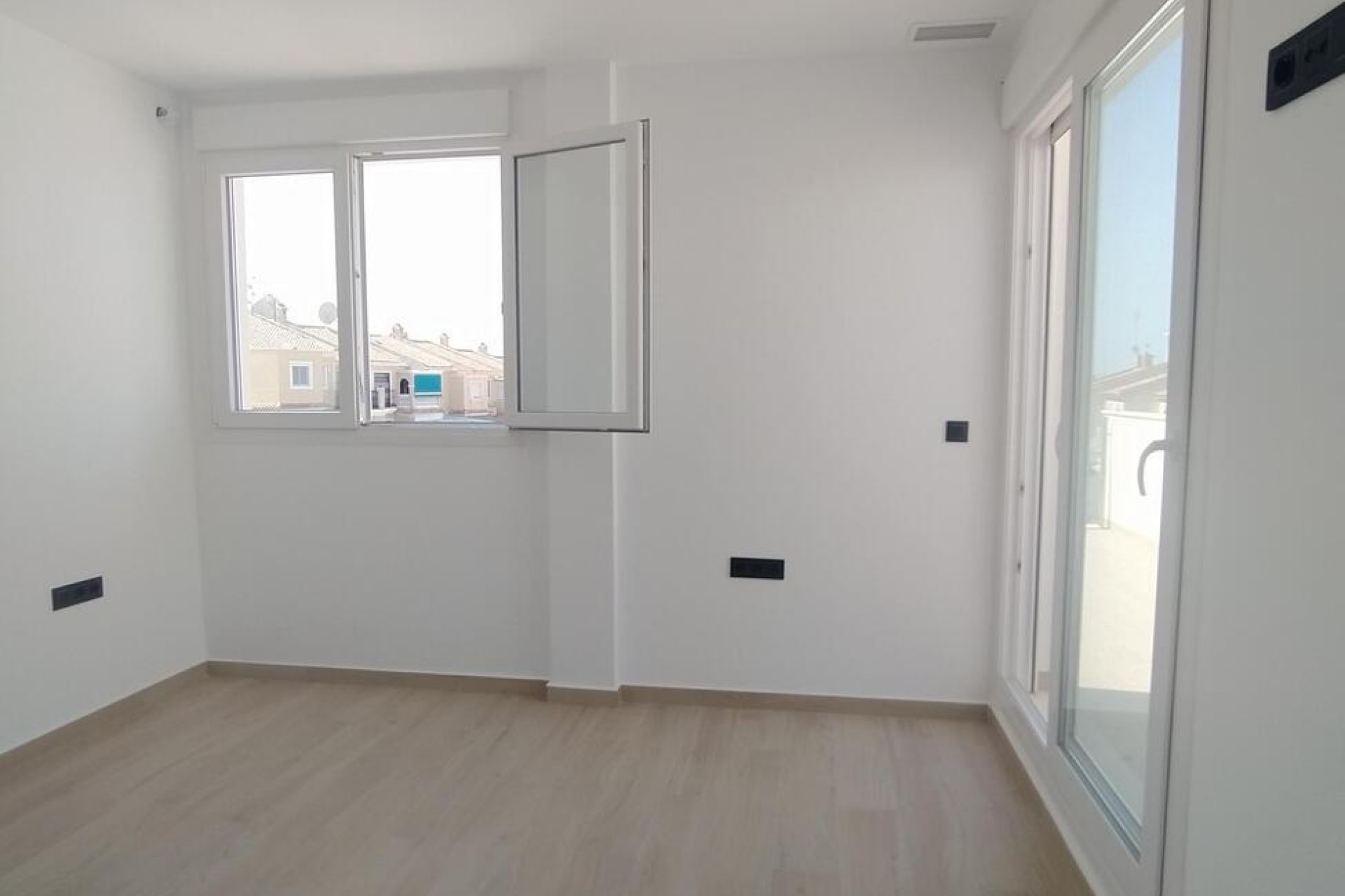 Återförsäljning - Villa Penthouse -
Torrevieja - aguas nuevas