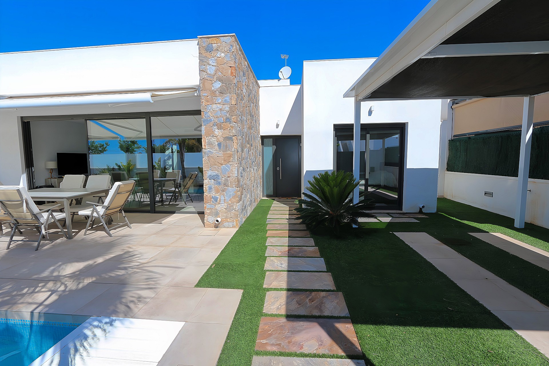 Återförsäljning - Villa -
Pilar de la Horadada - Costa Blanca