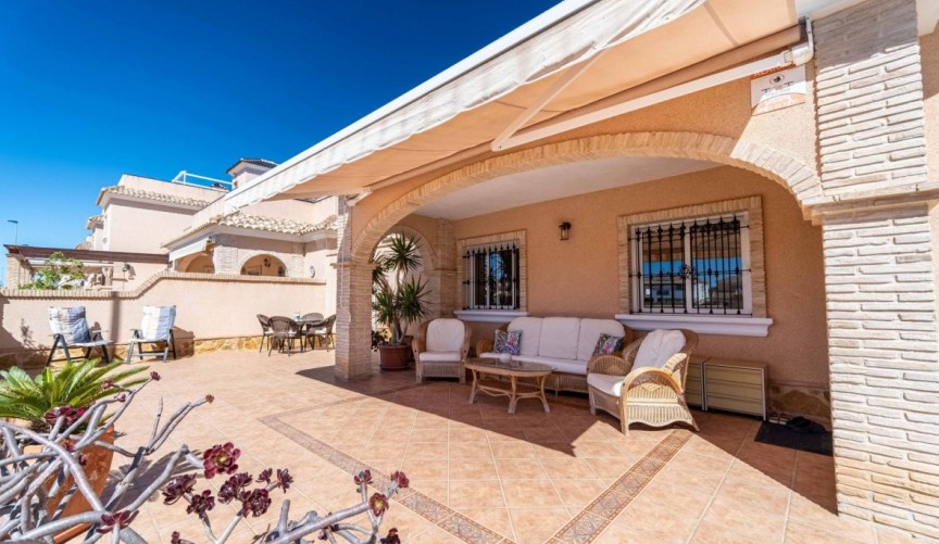 Återförsäljning - Villa -
Pilar de la Horadada - Costa Blanca