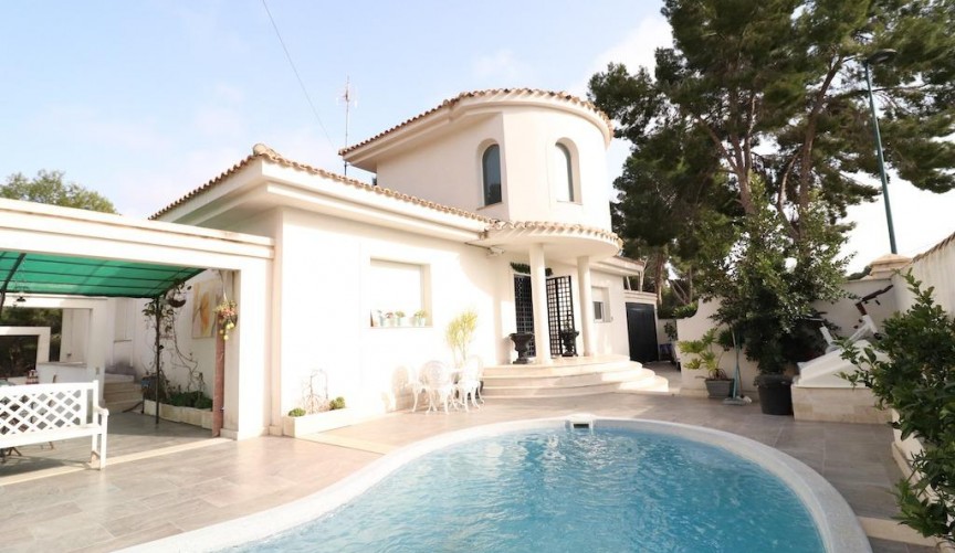 Återförsäljning - Villa -
Pilar de la Horadada - Costa Blanca