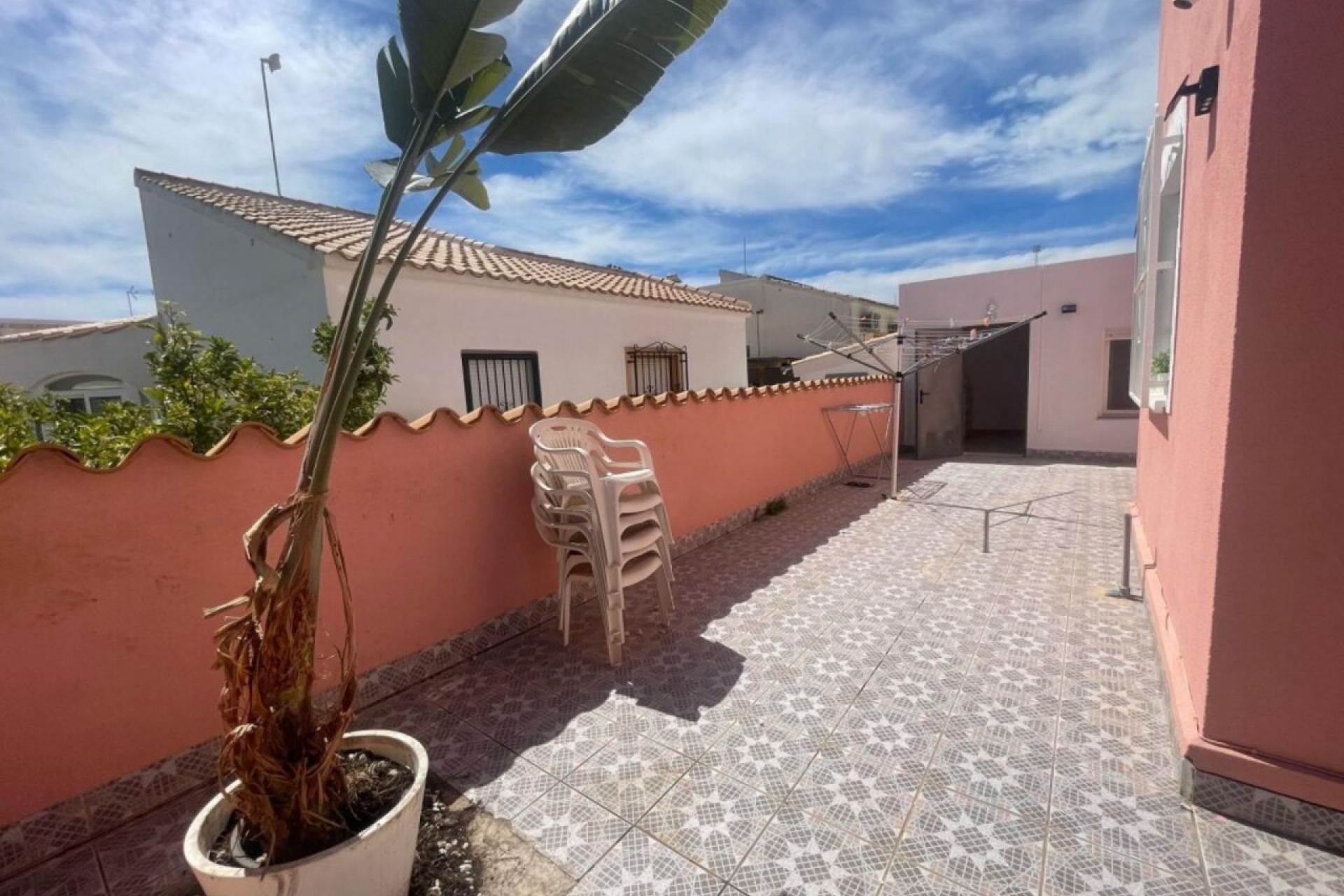 Återförsäljning - Villa -
Playa Flamenca - Costa Blanca