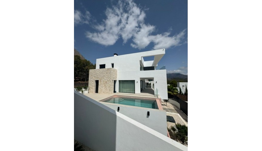 Återförsäljning - Villa -
Polop - Costa Blanca