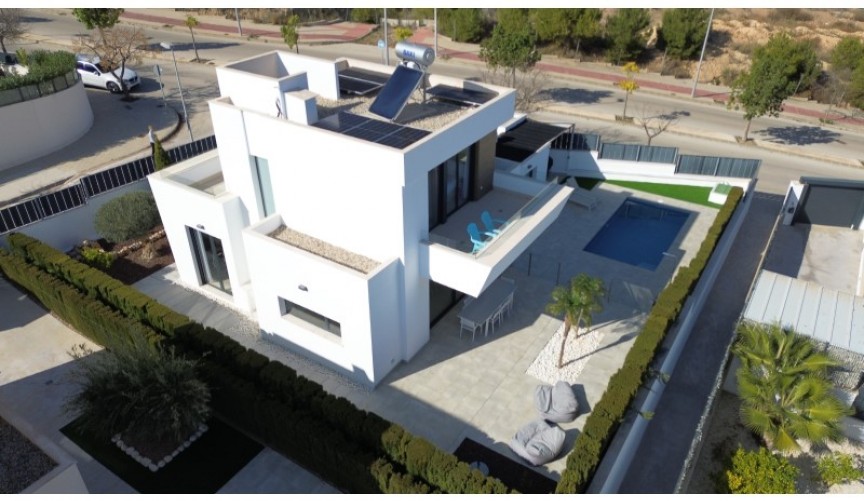 Återförsäljning - Villa -
Polop - Costa Blanca