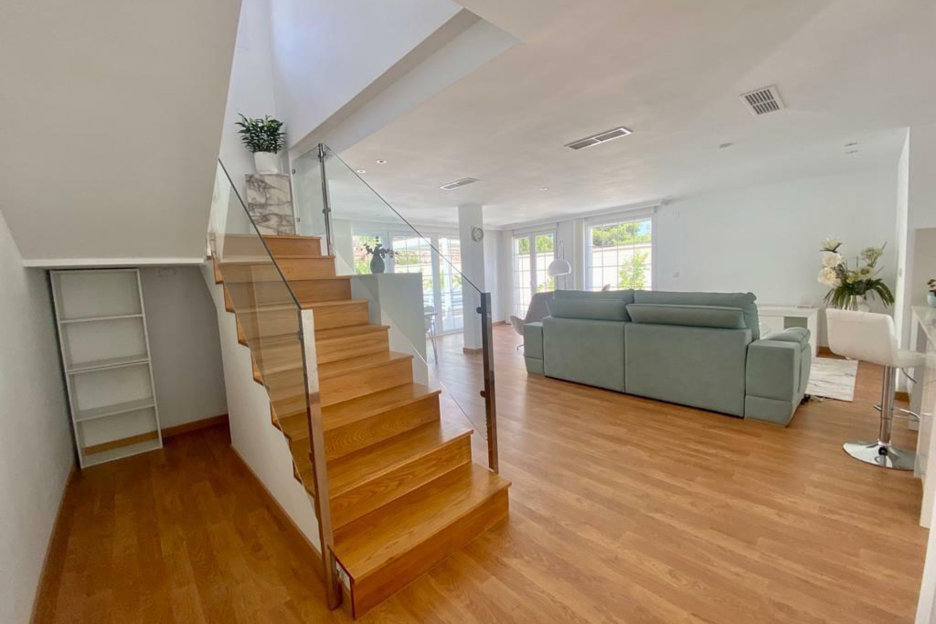 Återförsäljning - Villa -
Polop - Costa Blanca