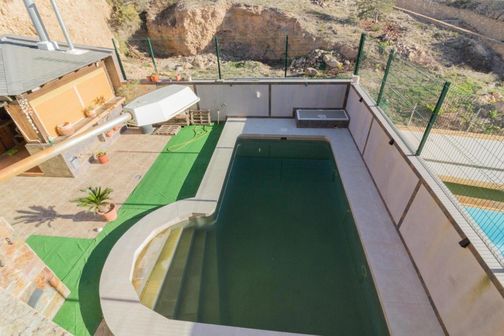 Återförsäljning - Villa -
Redován - Comunidad Valenciana