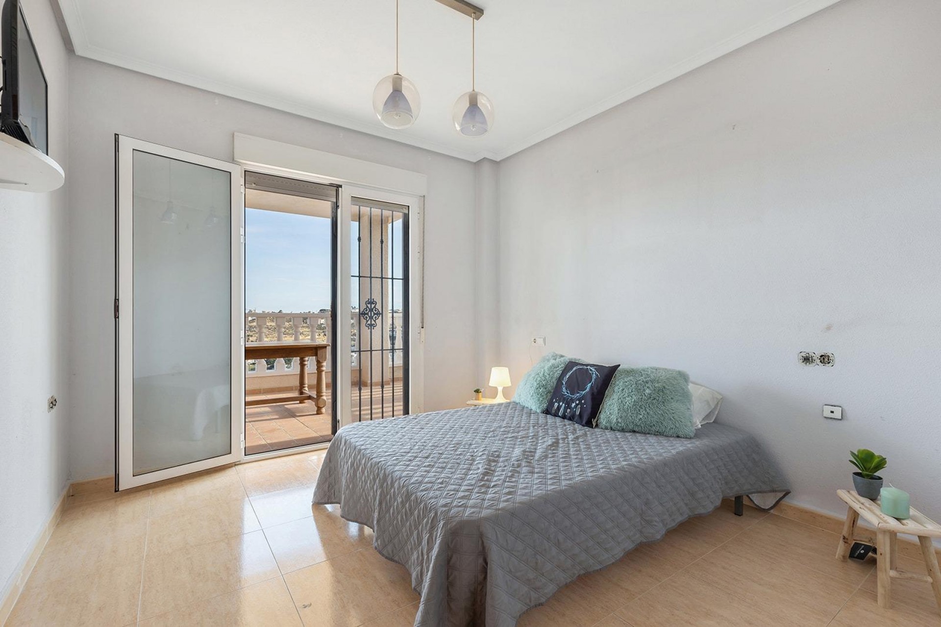 Återförsäljning - Villa -
Rojales - Campo De Golf La Marquesa