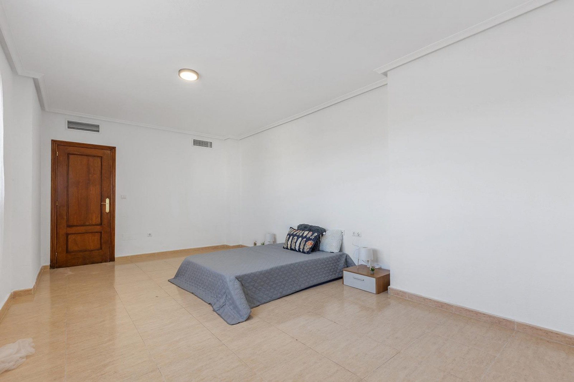 Återförsäljning - Villa -
Rojales - Campo De Golf La Marquesa