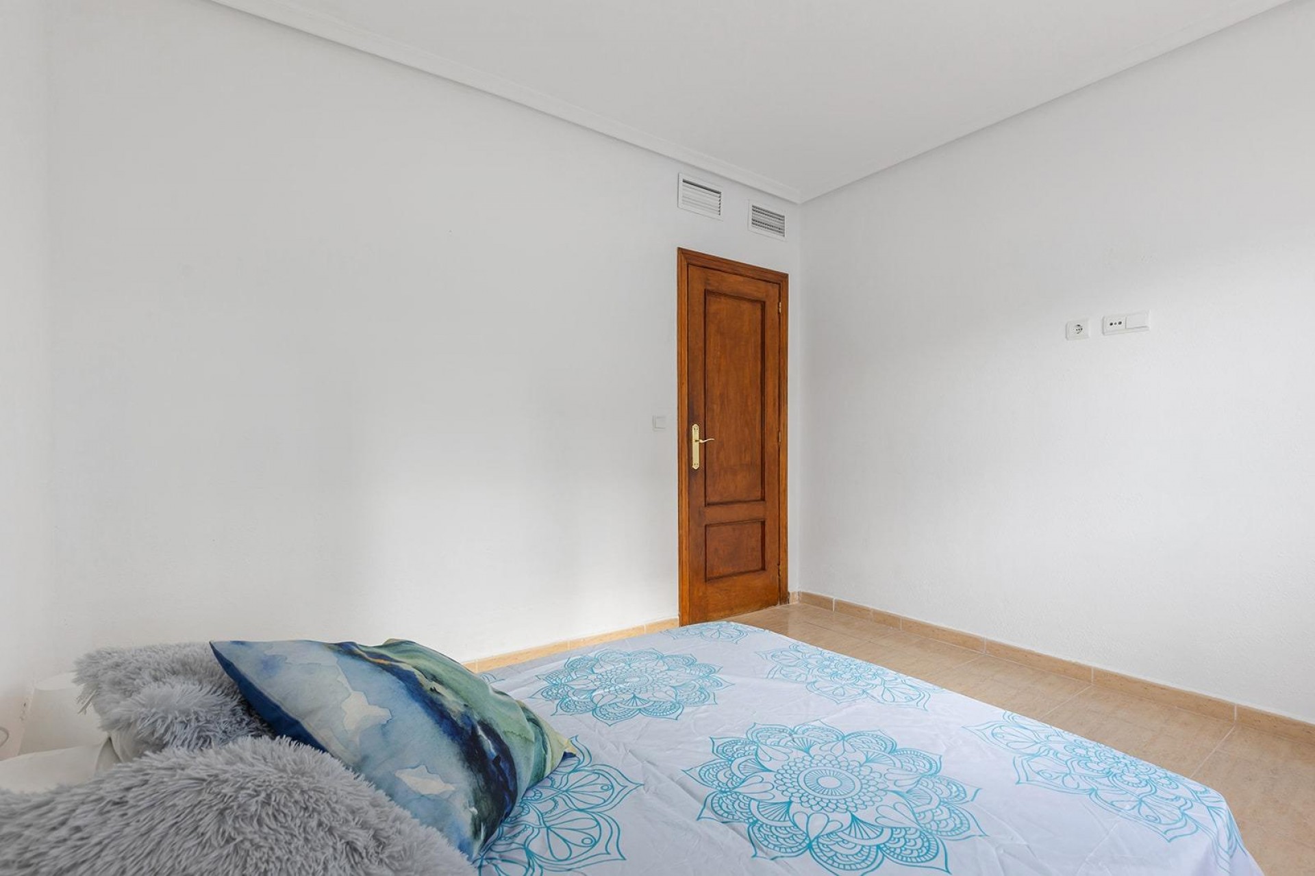 Återförsäljning - Villa -
Rojales - Campo De Golf La Marquesa