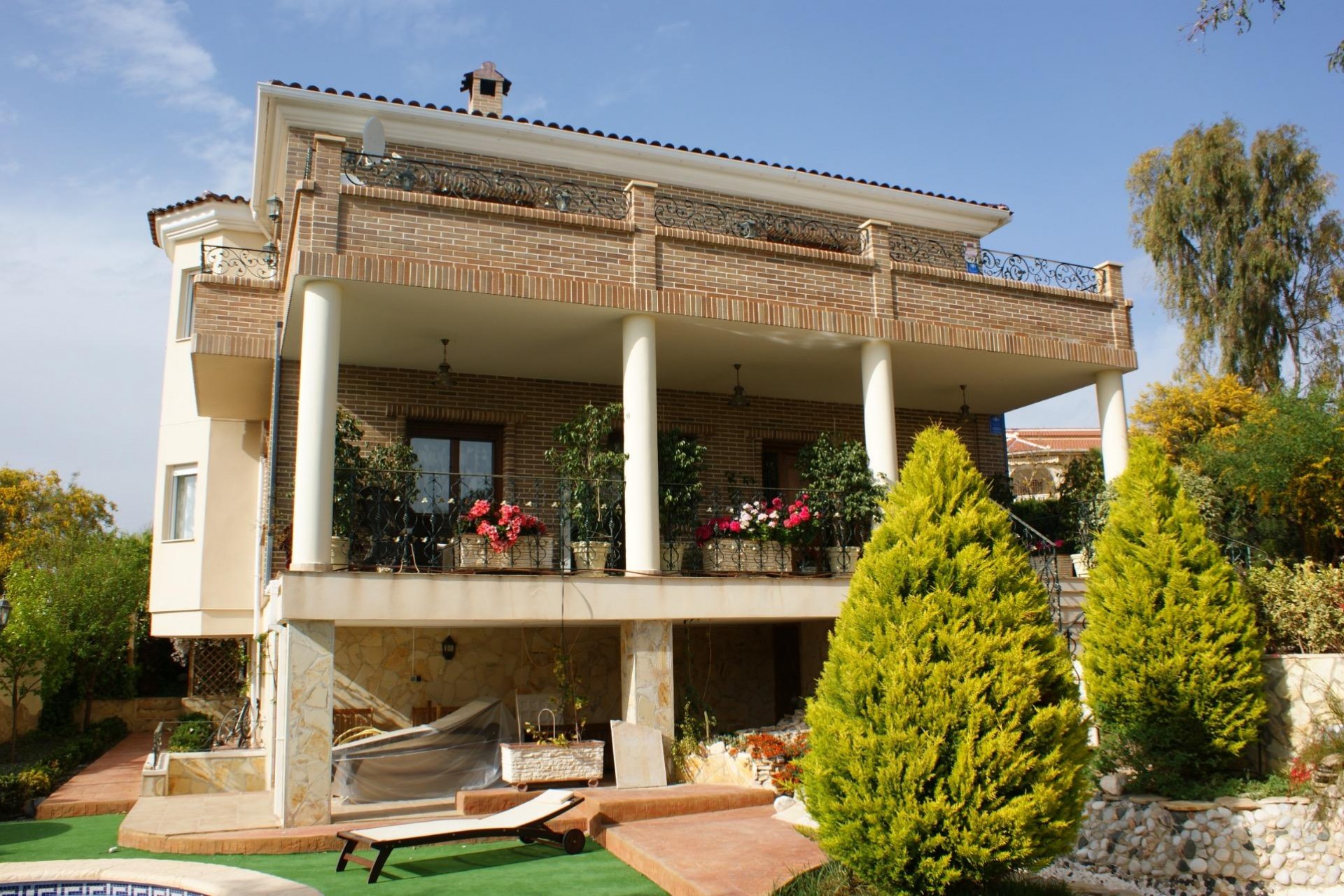 Återförsäljning - Villa -
Rojales - Ciudad Quesada