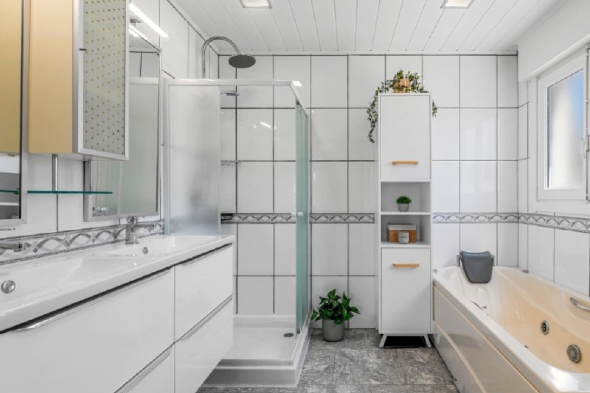 Återförsäljning - Villa -
Rojales - Ciudad Quesada