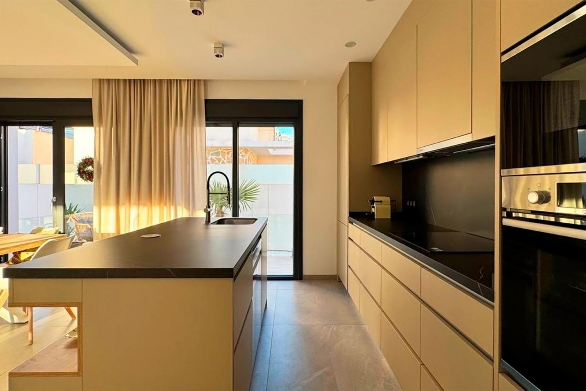 Återförsäljning - Villa -
Rojales - Ciudad Quesada