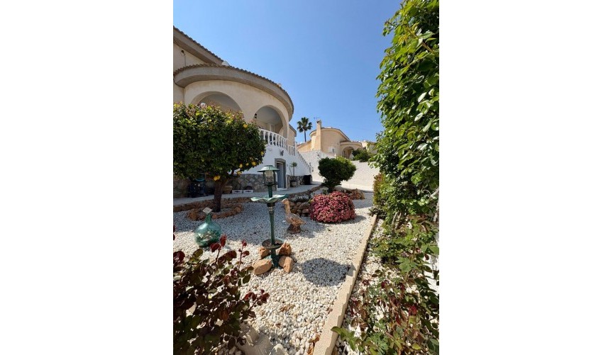 Återförsäljning - Villa -
Rojales - Costa Blanca