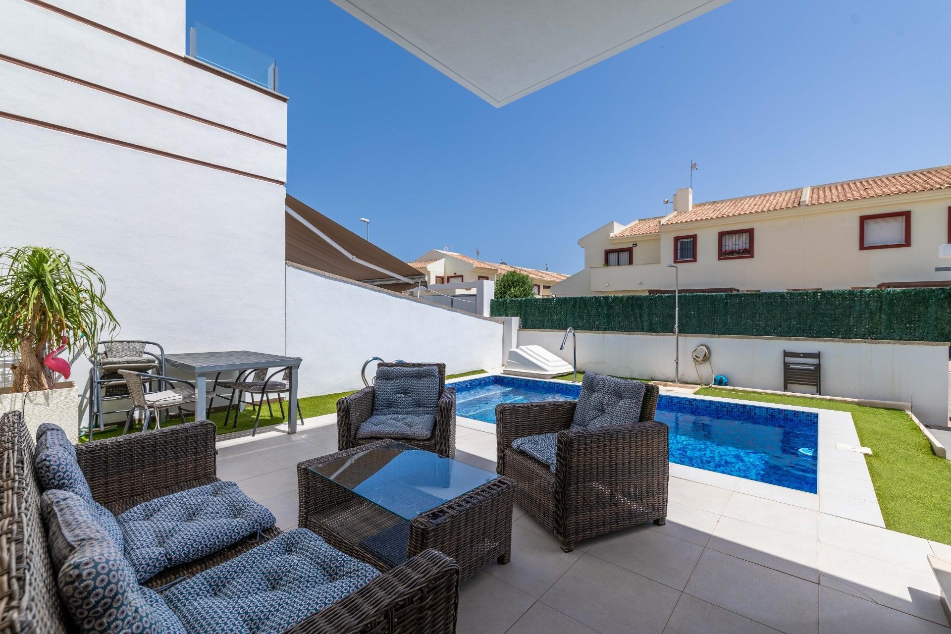 Återförsäljning - Villa -
Rojales - Doña Pepa