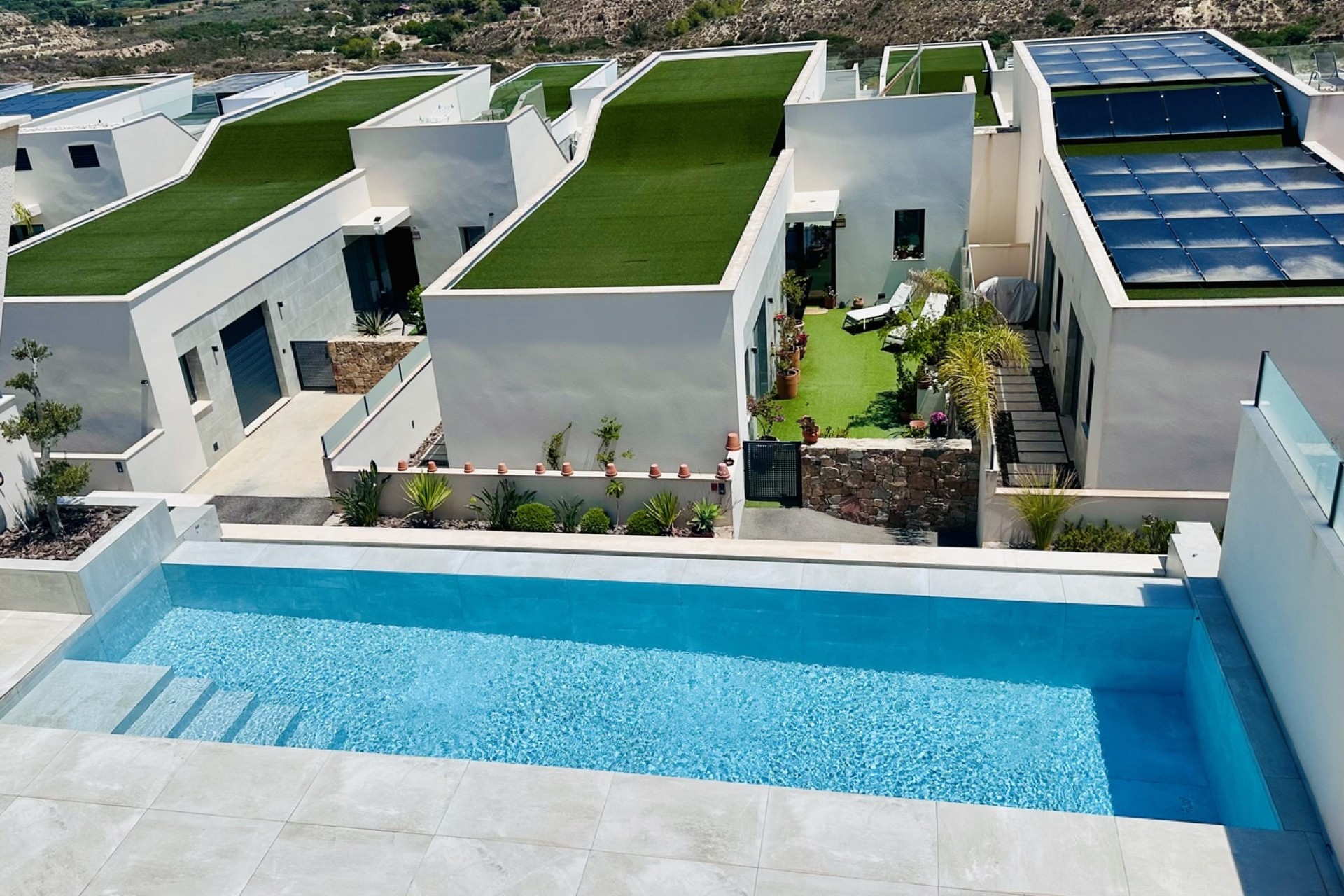 Återförsäljning - Villa -
Rojales Hills - Costa Blanca