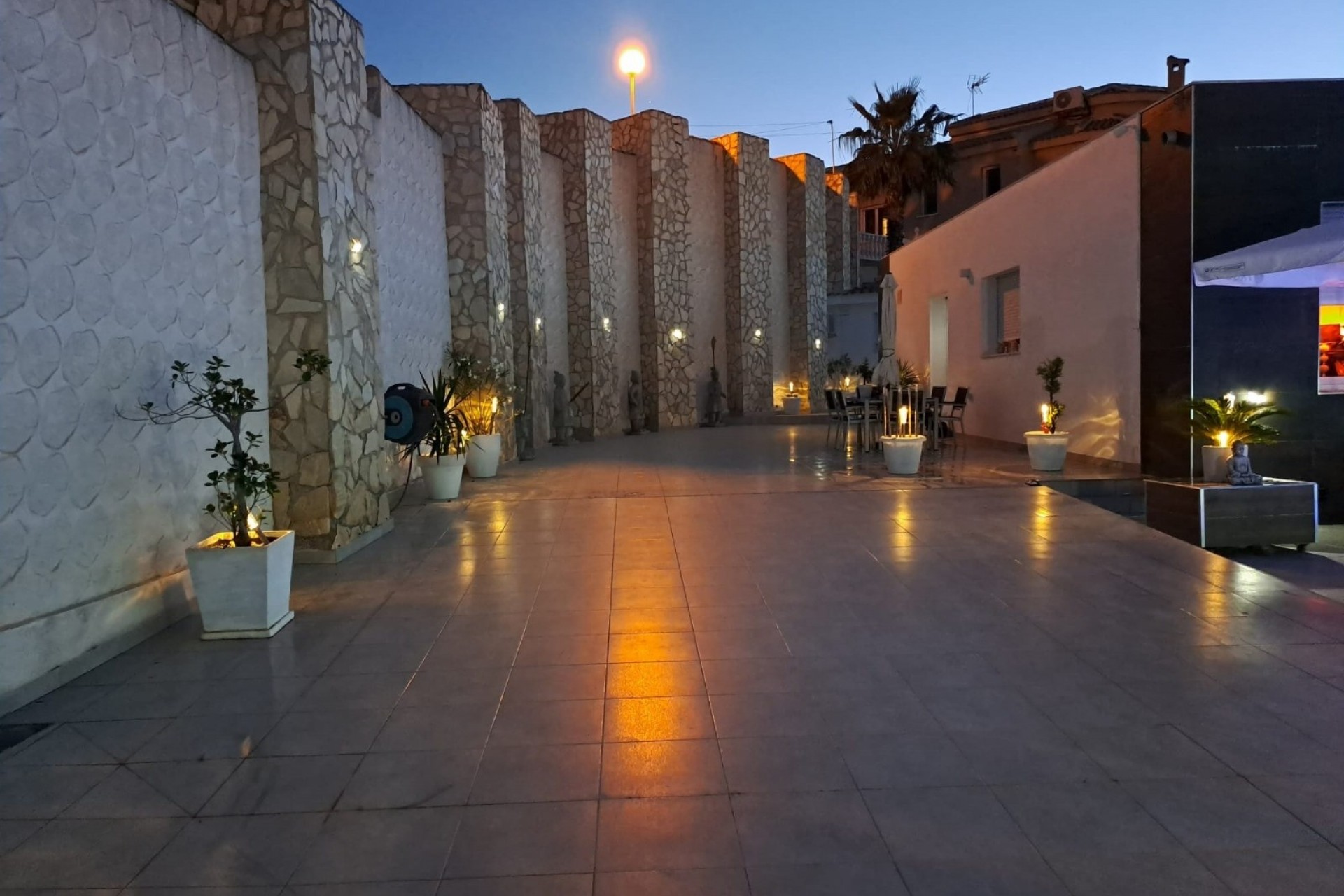 Återförsäljning - Villa -
Rojales - Inland