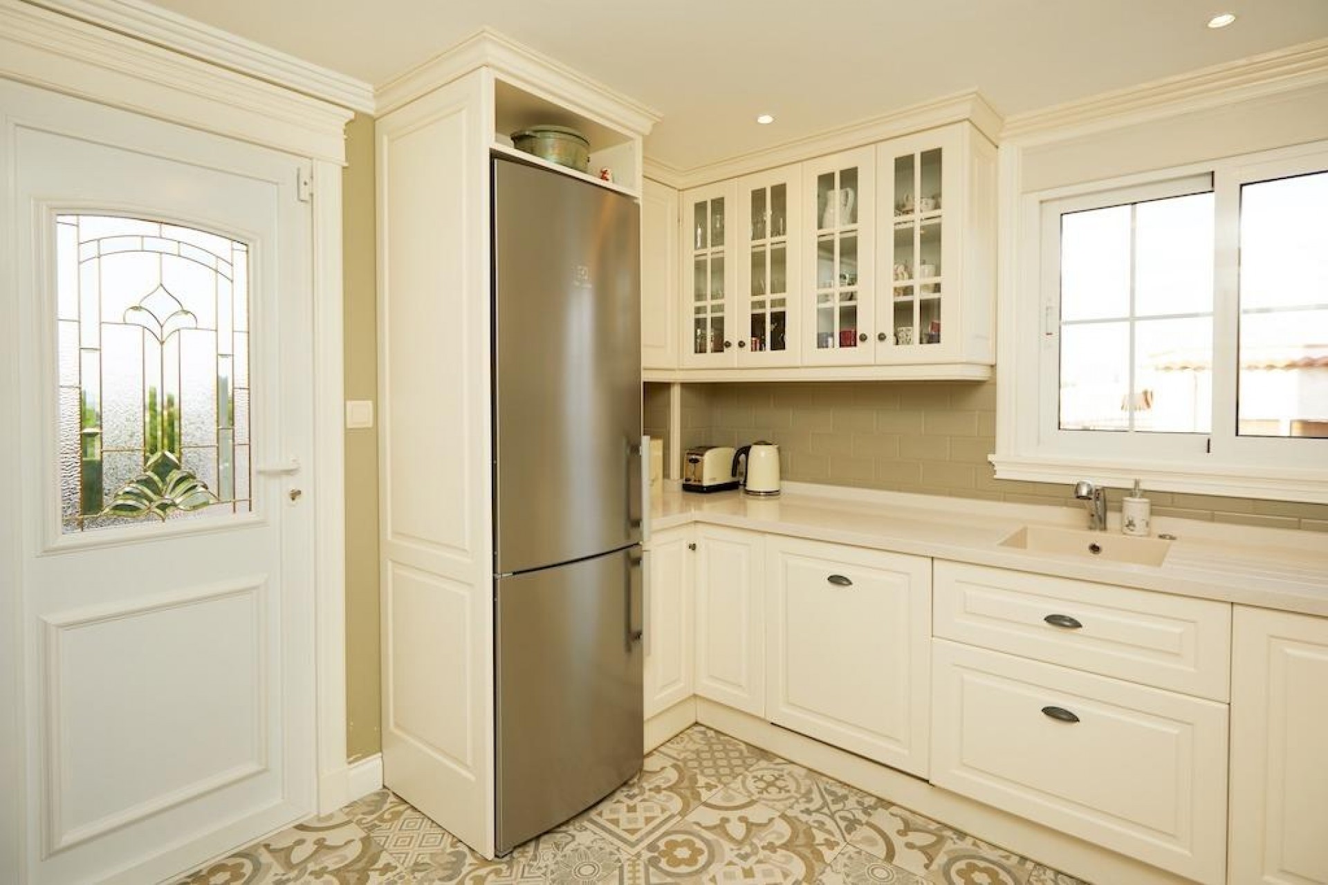 Återförsäljning - Villa -
Rojales - Inland