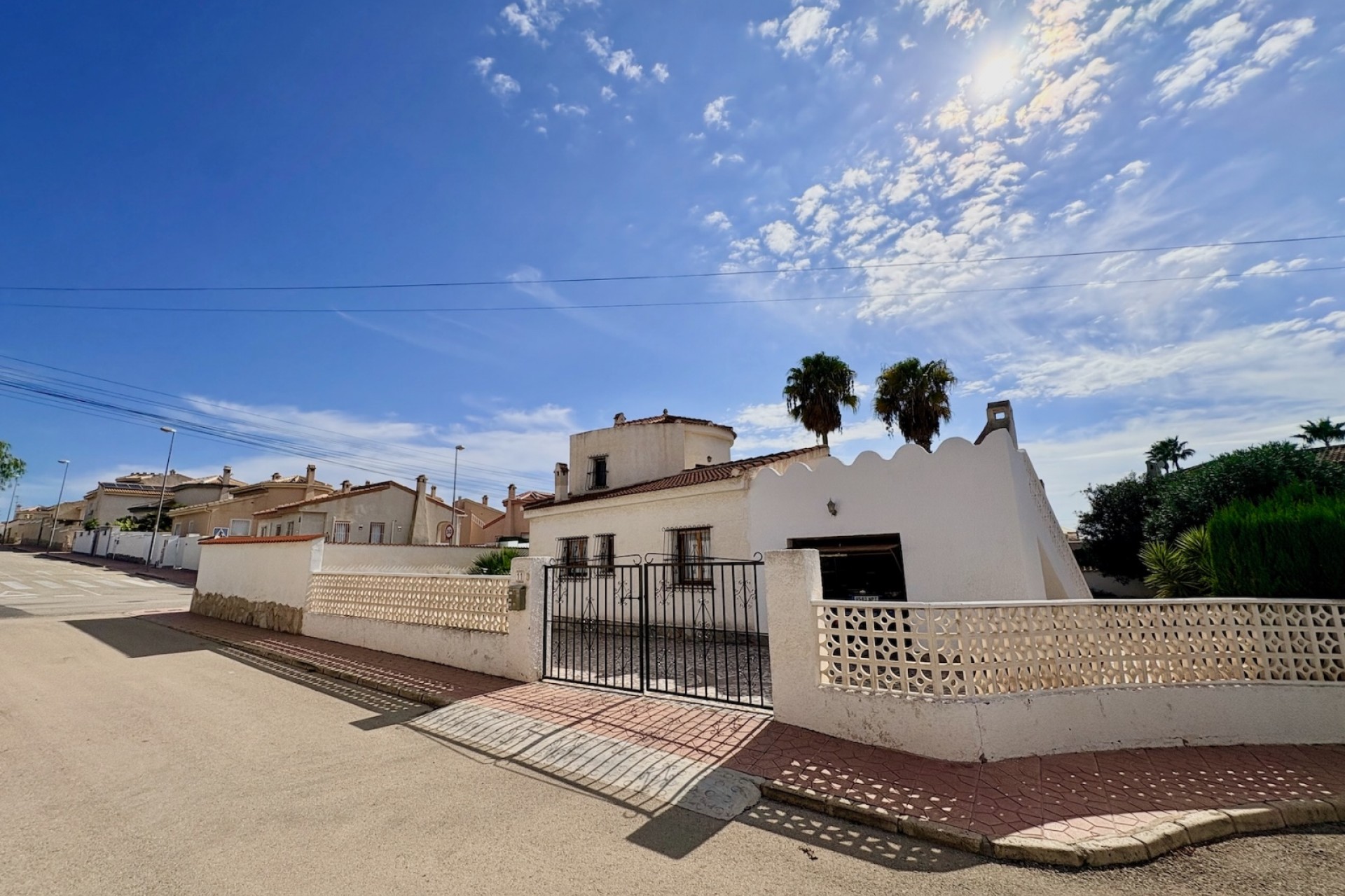 Återförsäljning - Villa -
Rojales - Inland
