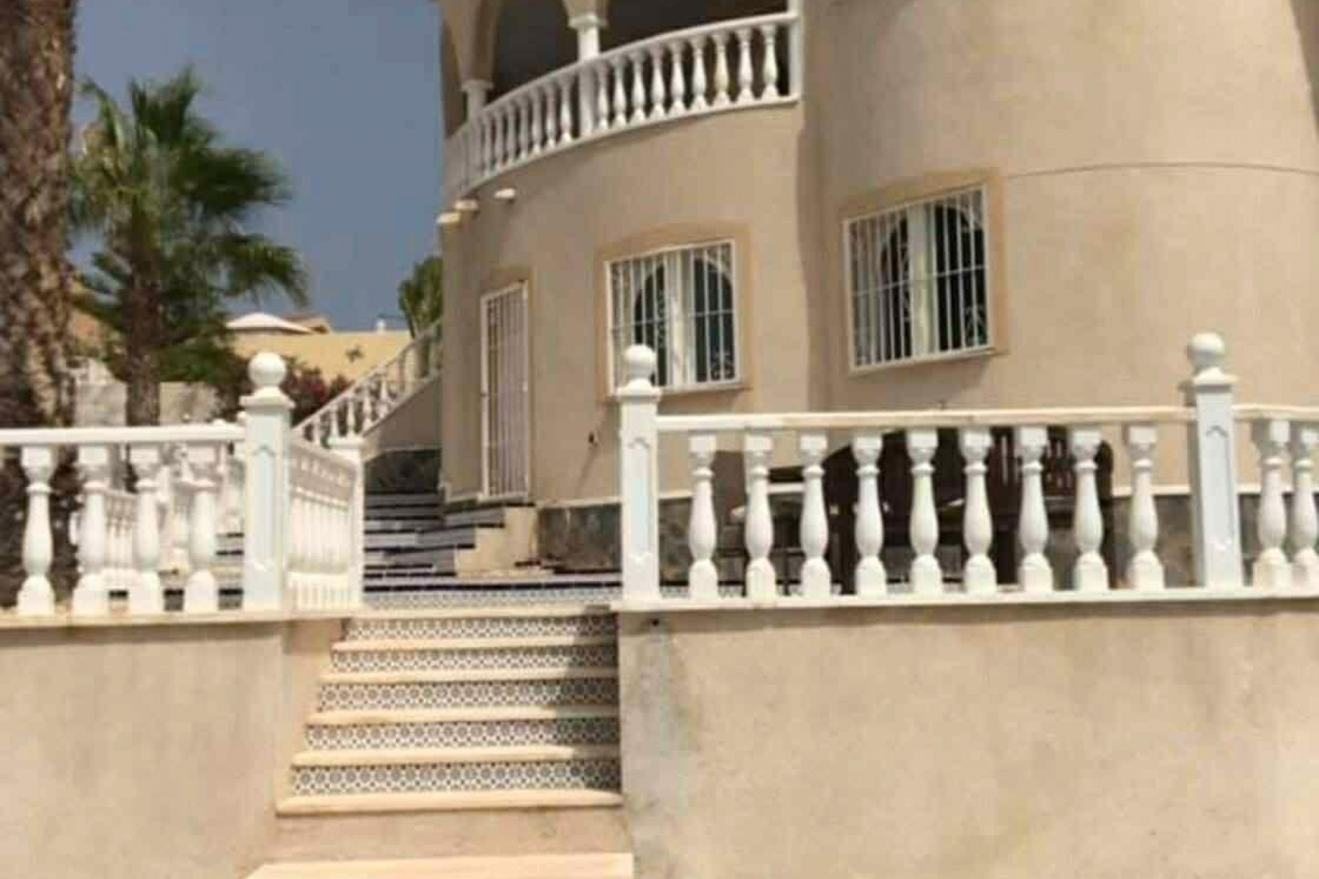 Återförsäljning - Villa -
Rojales - La Marquesa