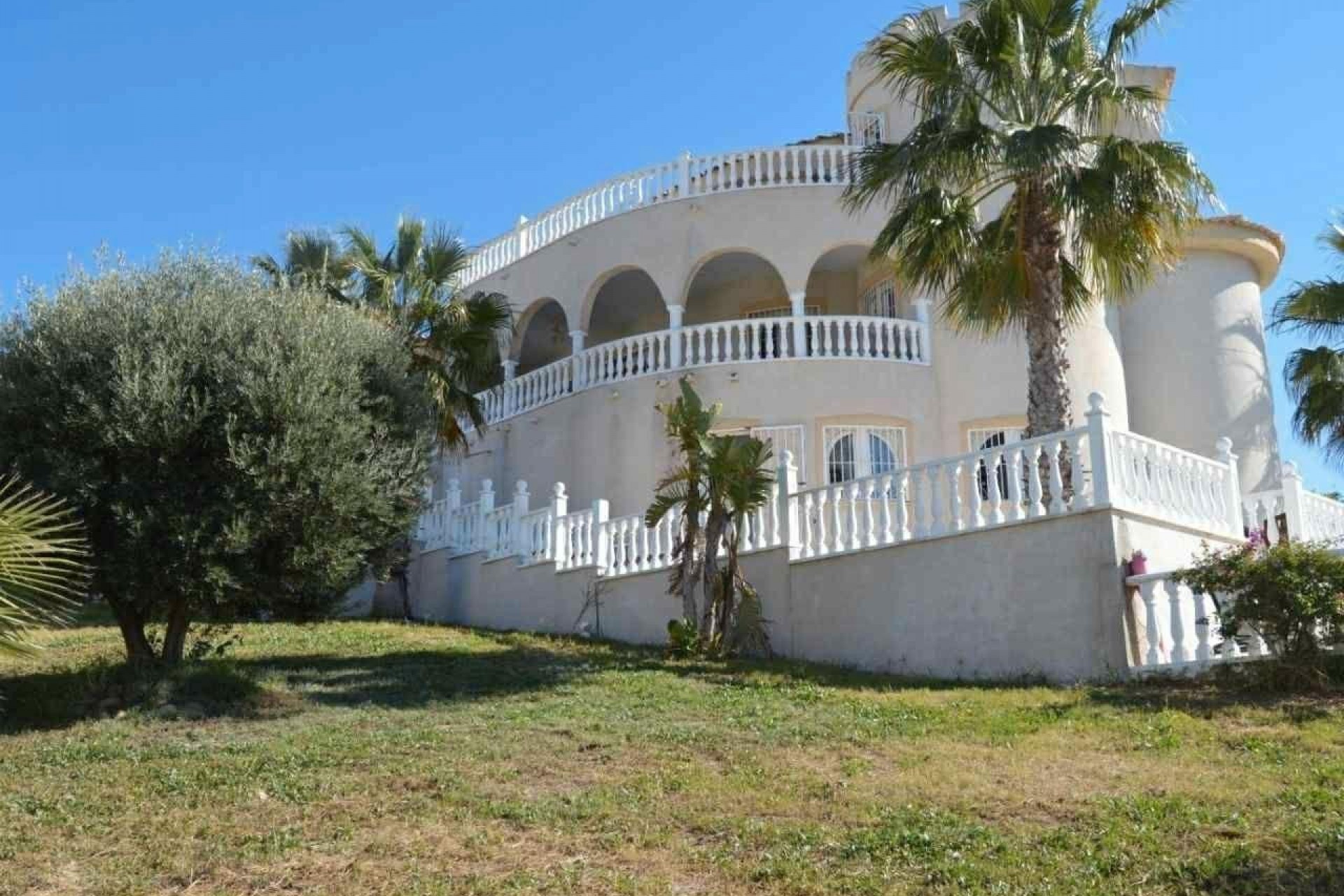 Återförsäljning - Villa -
Rojales - La Marquesa