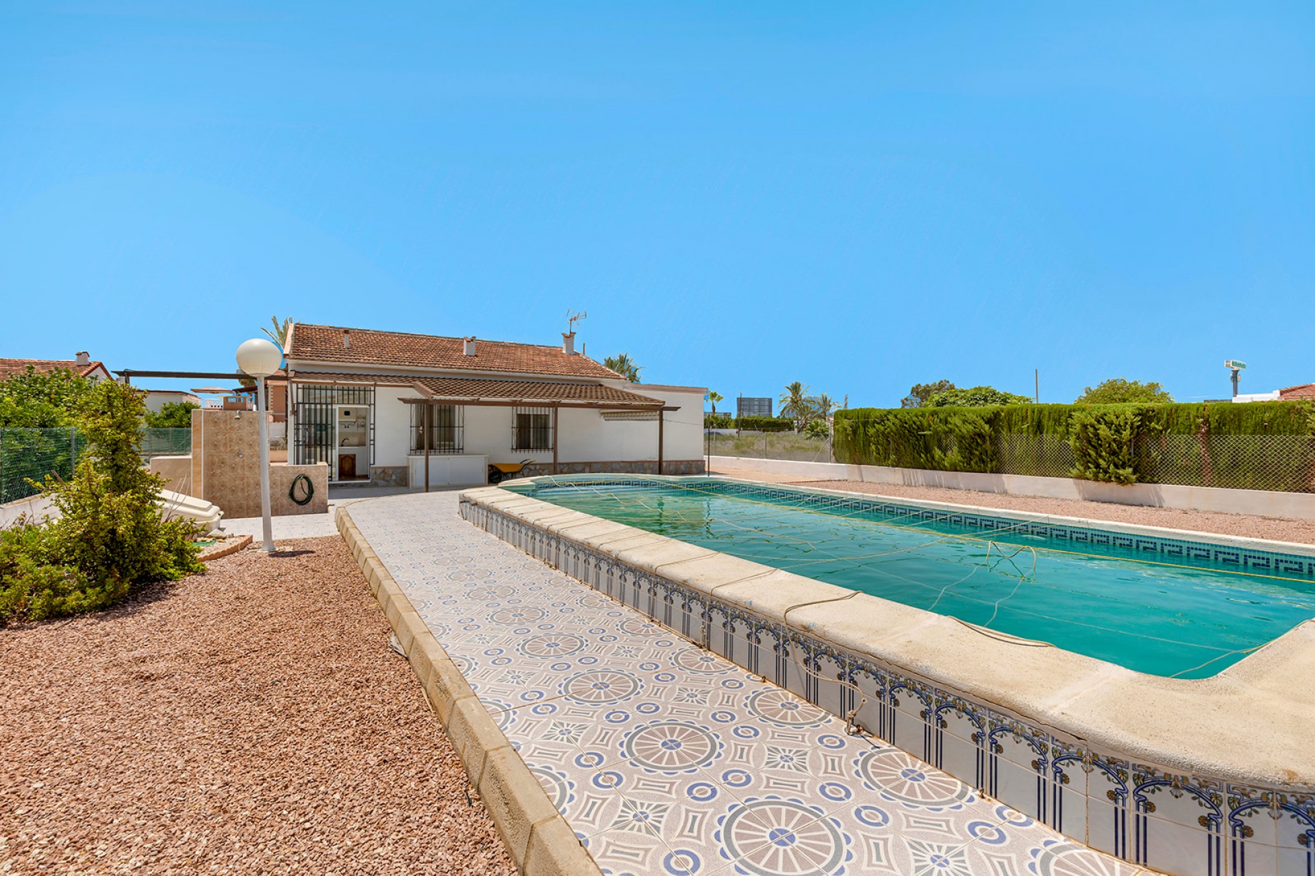 Återförsäljning - Villa -
San Fulgencio - Costa Blanca