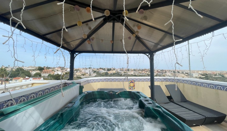 Återförsäljning - Villa -
San Fulgencio - Costa Blanca