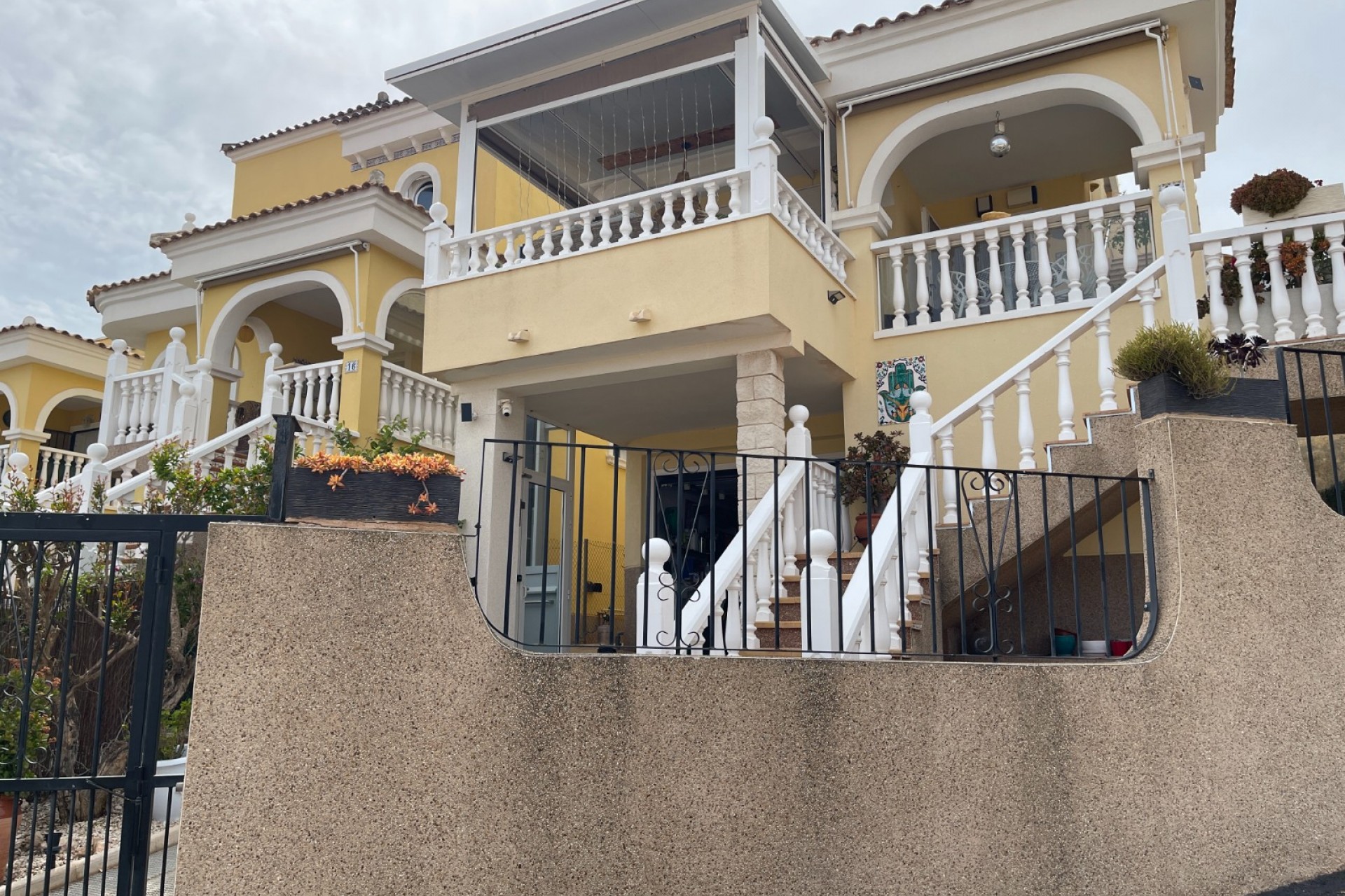 Återförsäljning - Villa -
San Fulgencio - Costa Blanca