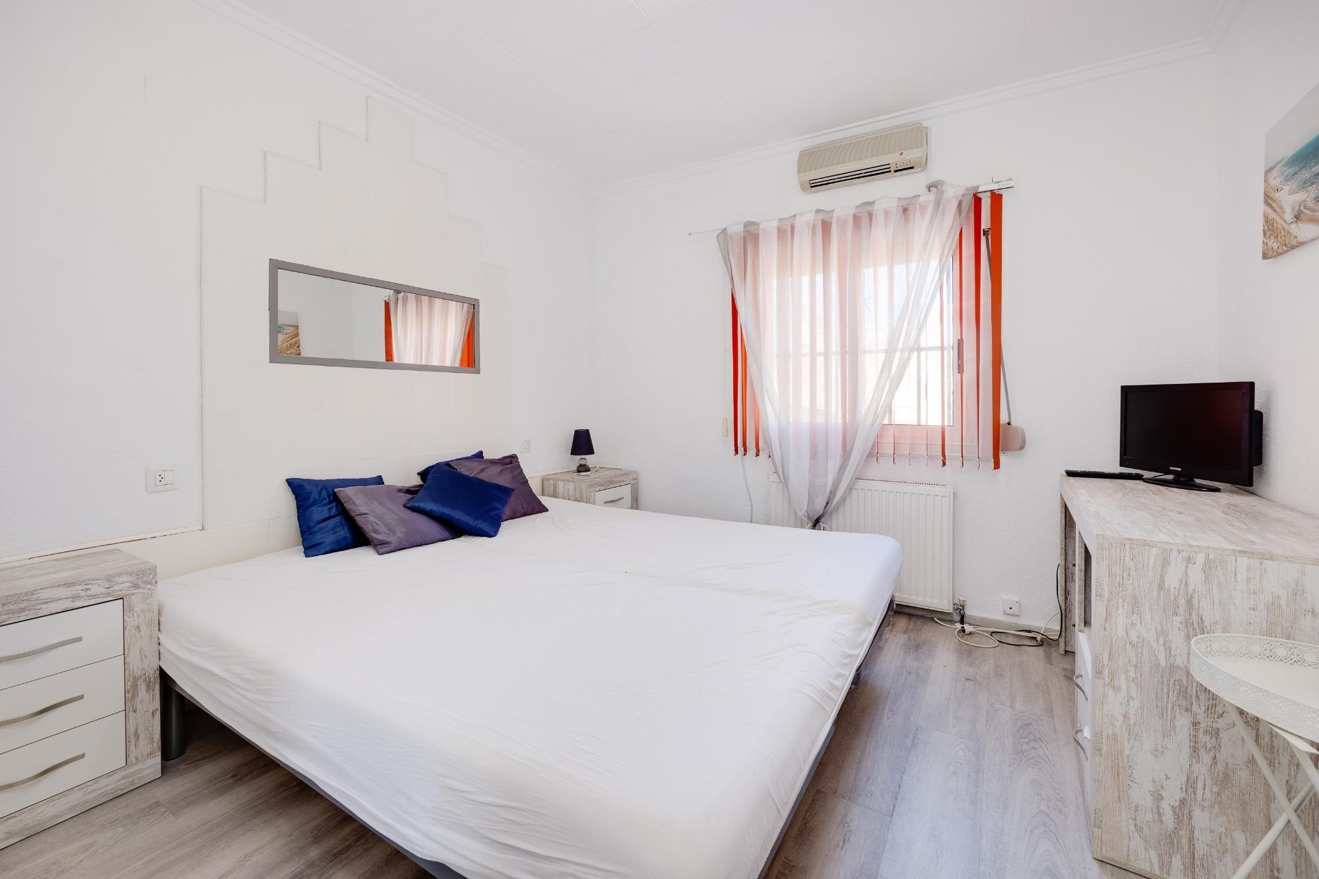 Återförsäljning - Villa -
San Fulgencio - La Marina