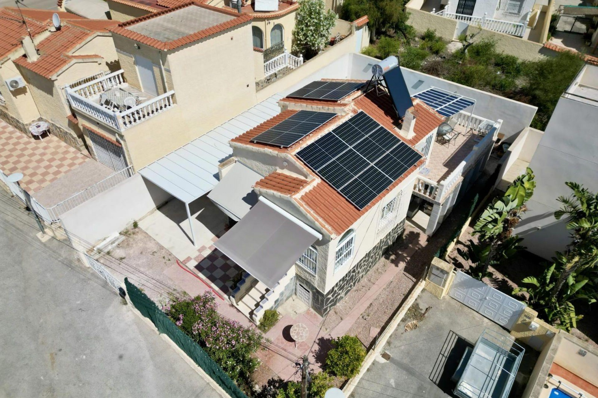 Återförsäljning - Villa -
San Fulgencio - La Marina