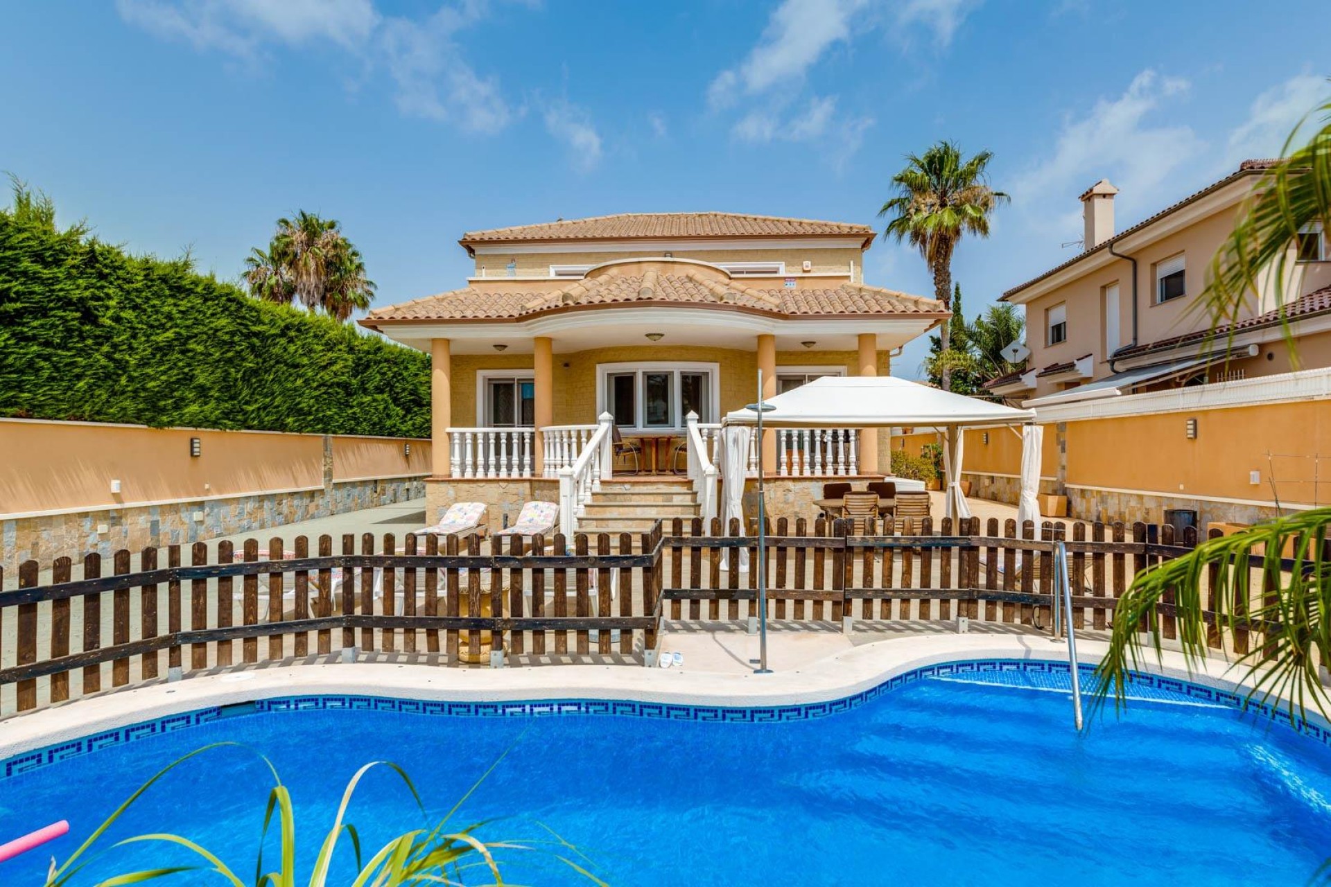 Återförsäljning - Villa -
San Javier - Costa Calida