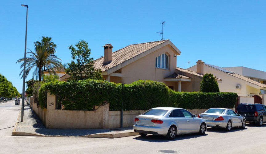 Återförsäljning - Villa -
San Javier - Costa Calida
