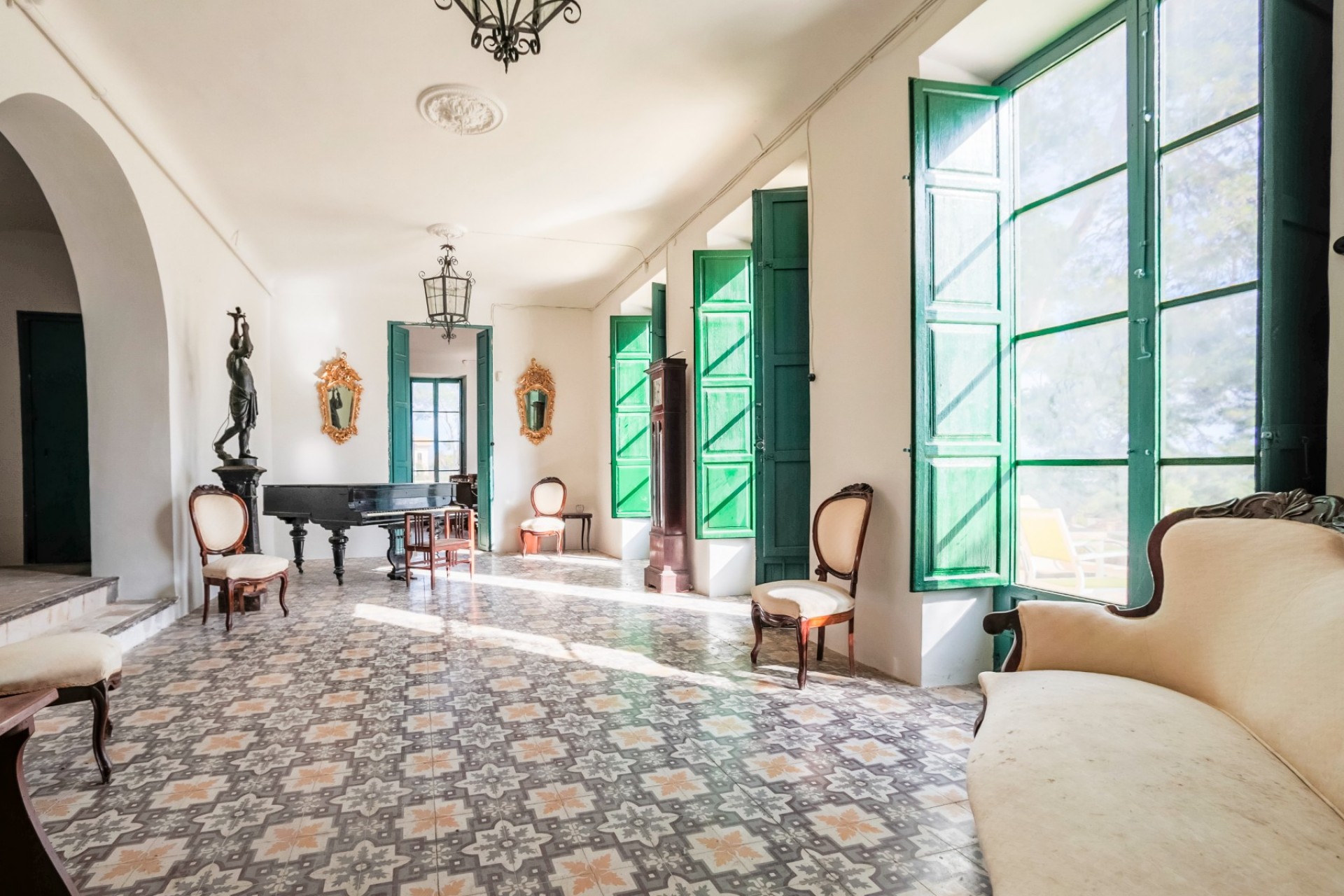 Återförsäljning - Villa -
San Juan de Alicante - Costa Blanca