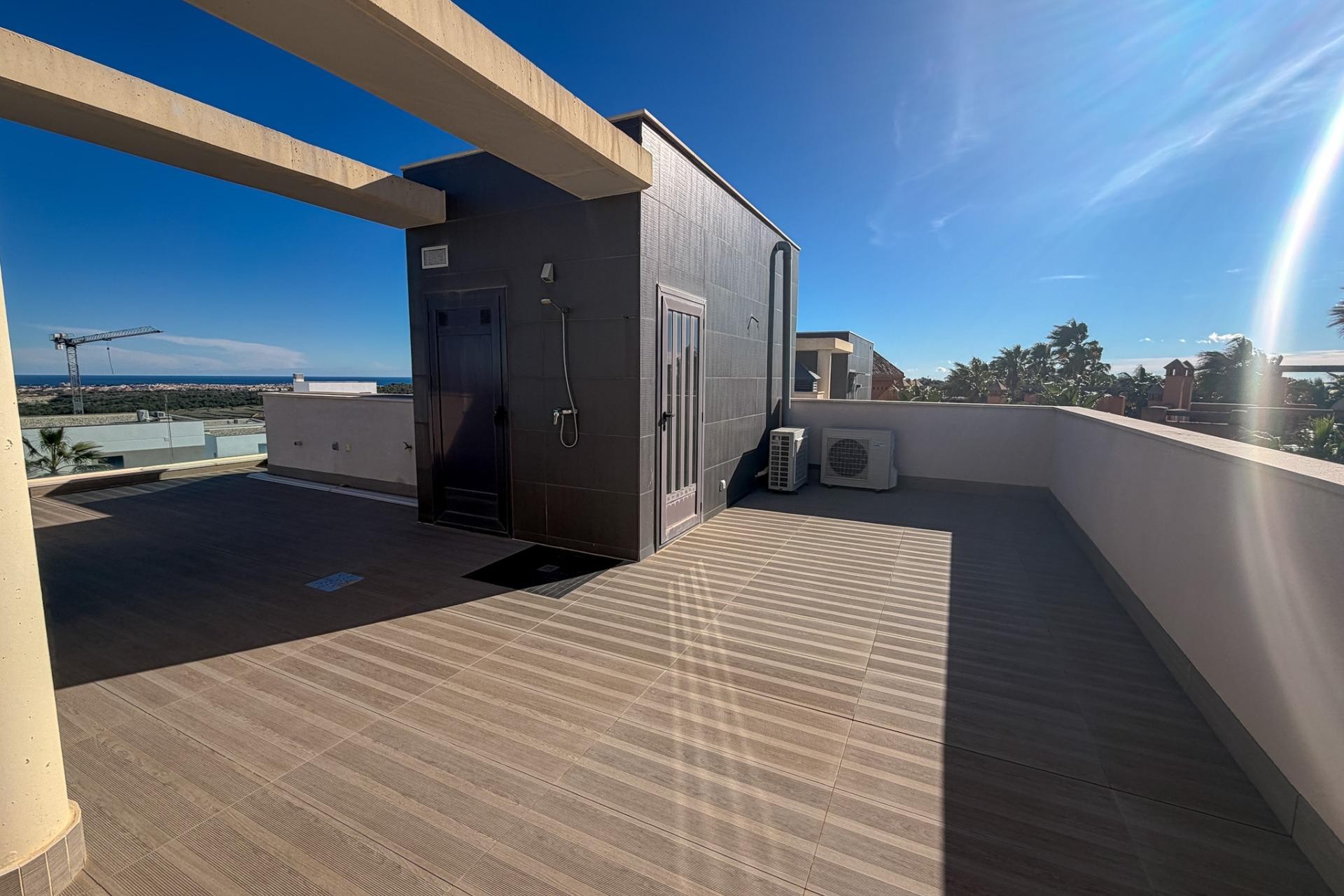 Återförsäljning - Villa -
San Miguel de Salinas - Bellavista