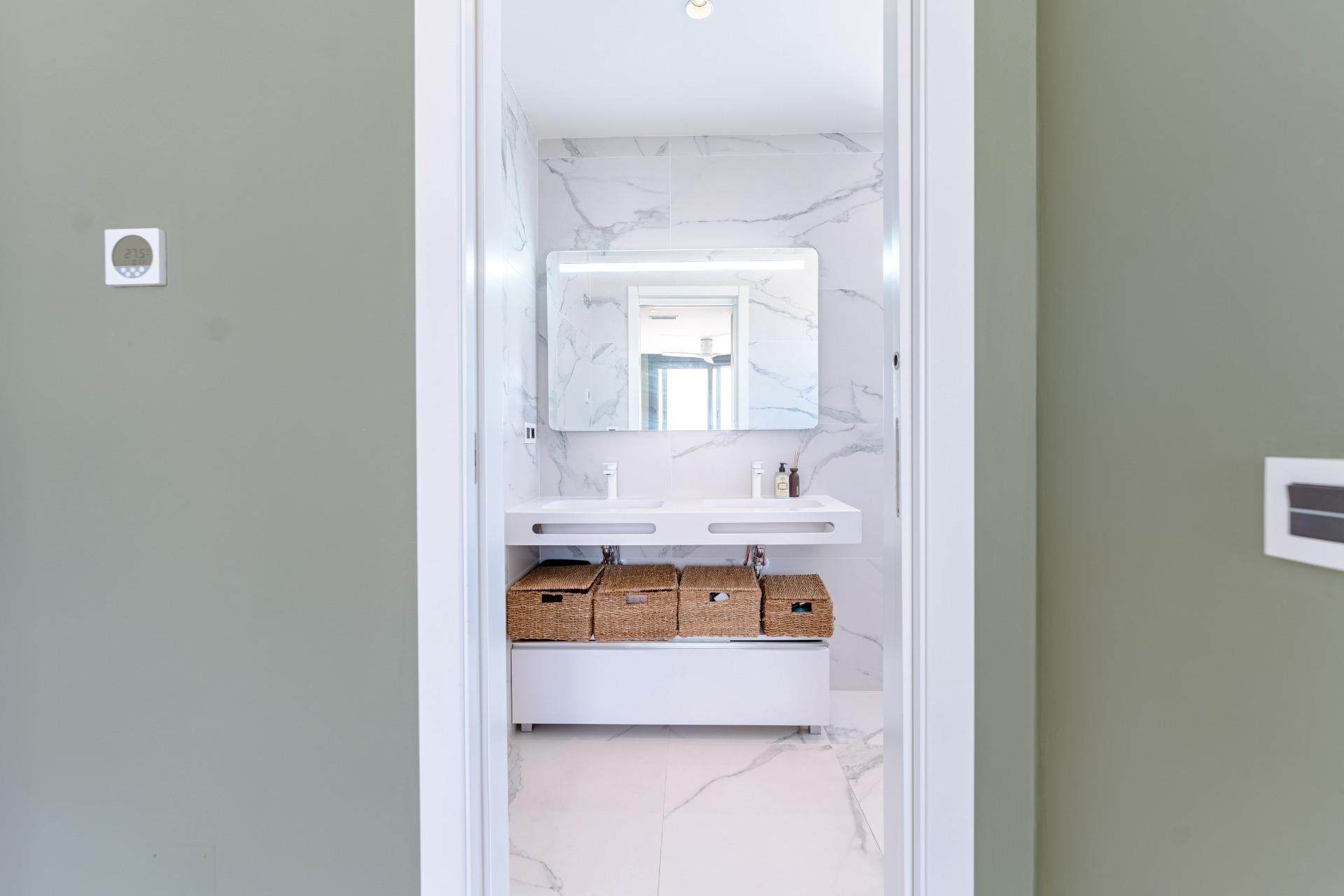 Återförsäljning - Villa -
San Miguel de Salinas - Bellavista