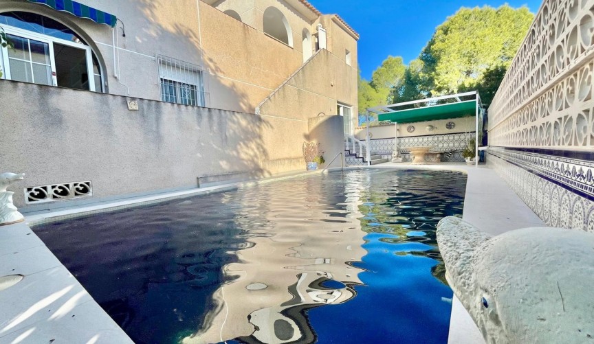 Återförsäljning - Villa -
San Miguel de Salinas - Blue Lagoon