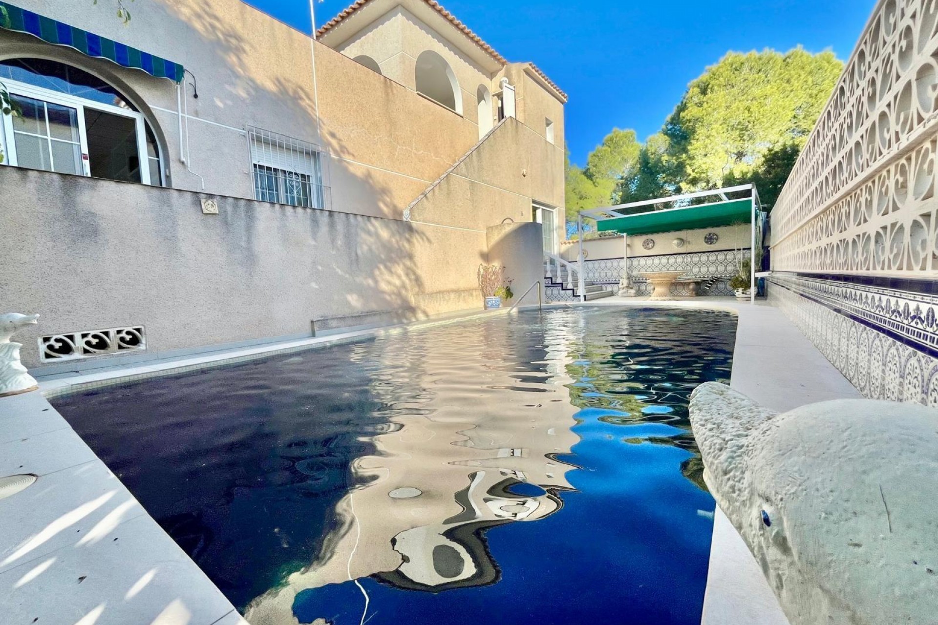 Återförsäljning - Villa -
San Miguel de Salinas - Blue Lagoon